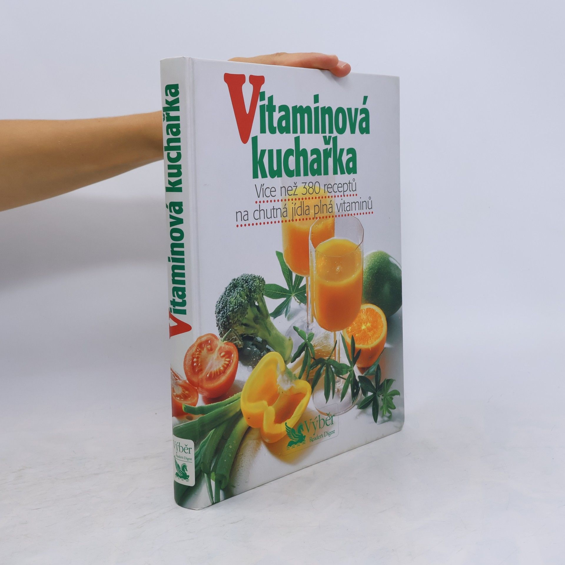 Petr Kaška Vitaminová kuchařka. Více než 380 receptů na chutná jídla plná vitaminů