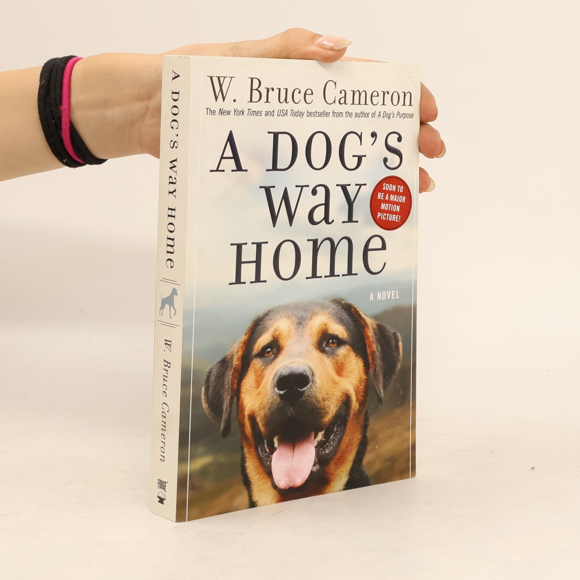 W. Bruce Cameron A Dog's Way Home