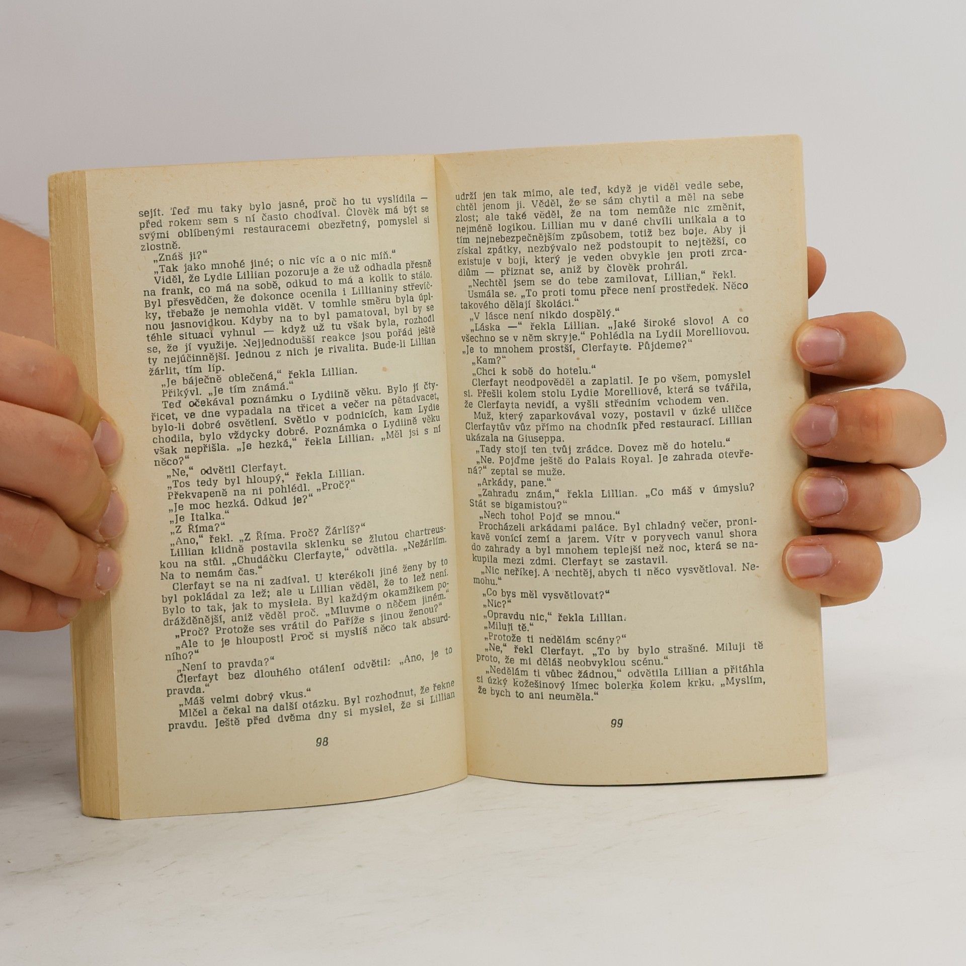 Erich Maria Remarque Nebe nezná vyvolených