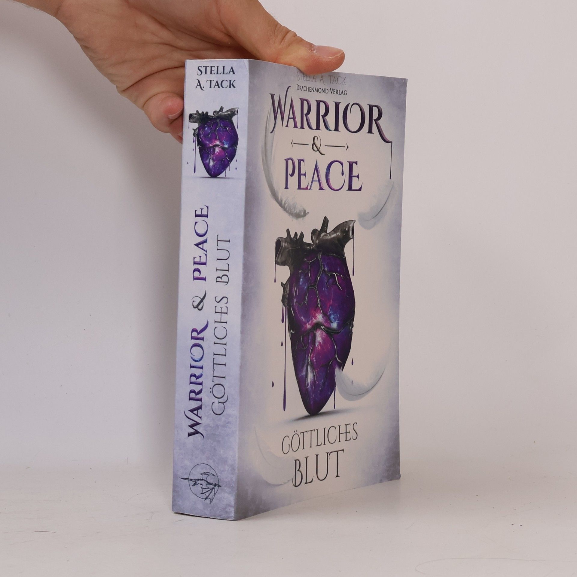 Stella A. Tack Warrior & Peace. Göttliches Blut