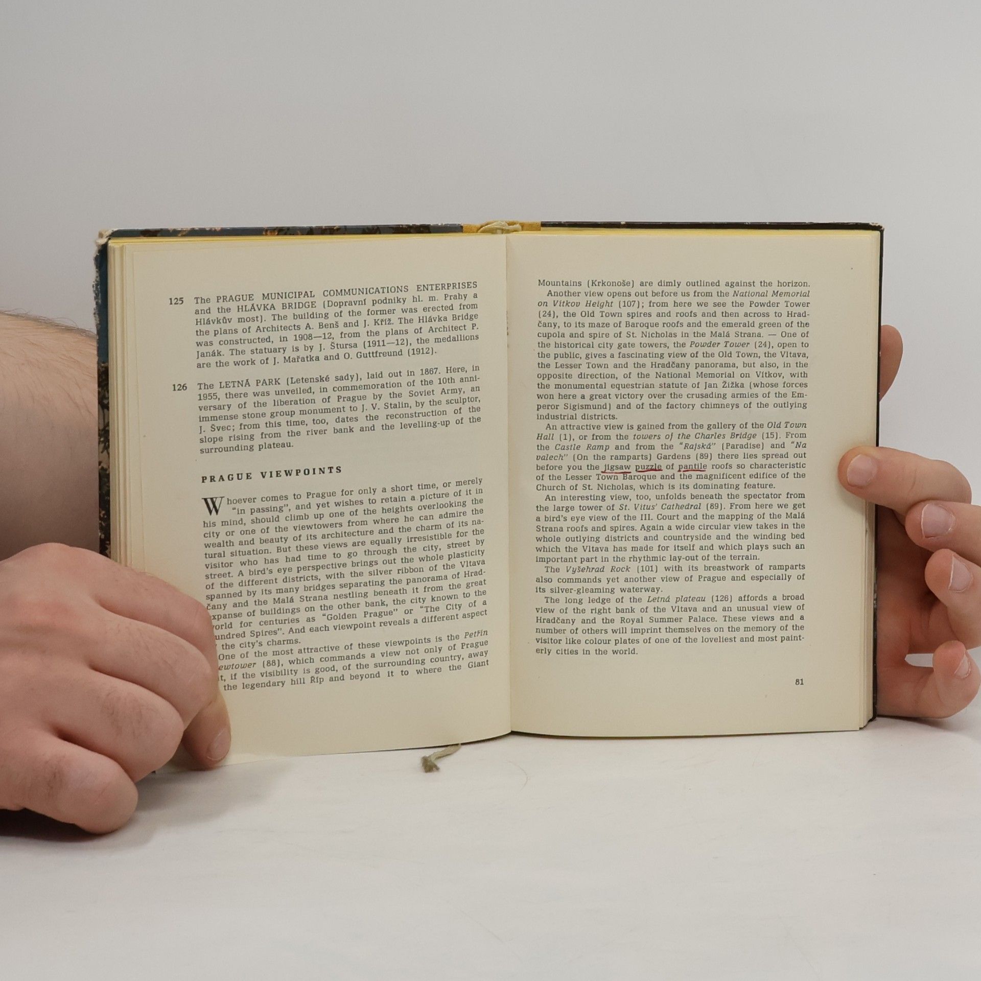 Collectif d'auteurs Praha. Guidebook