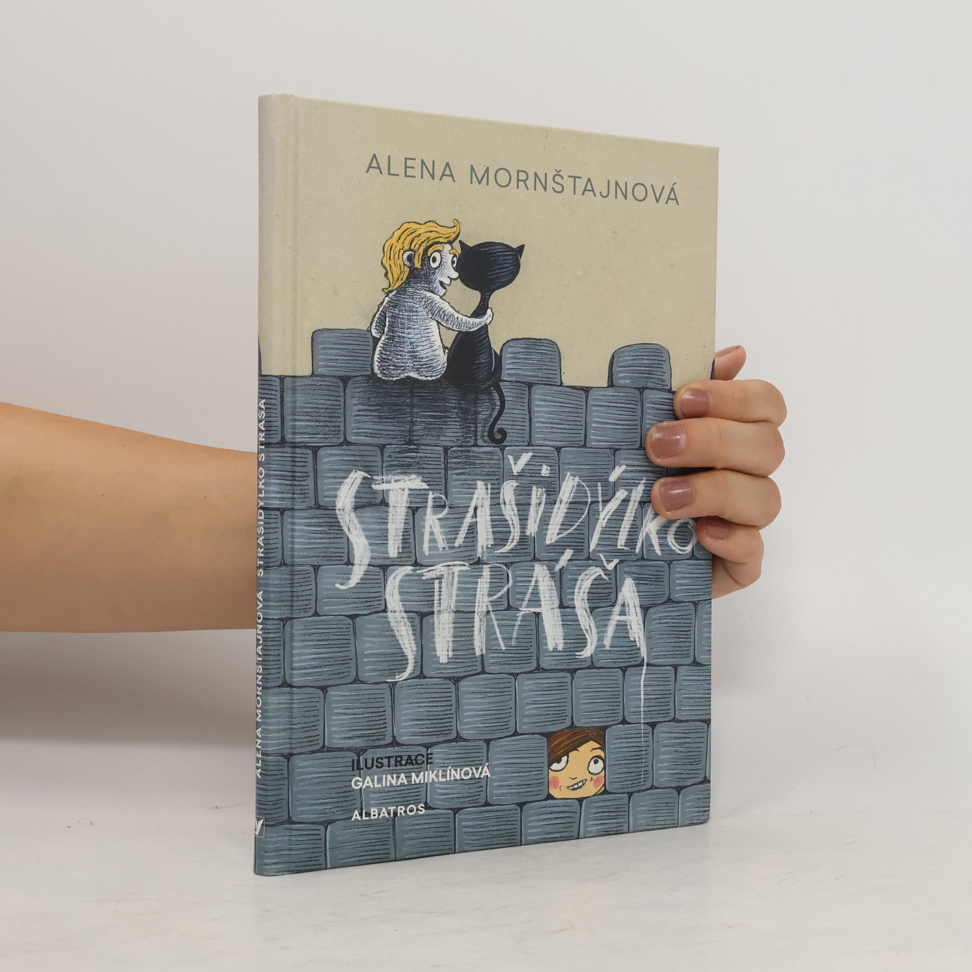 Alena Mornštajnová Strašidýlko Stráša