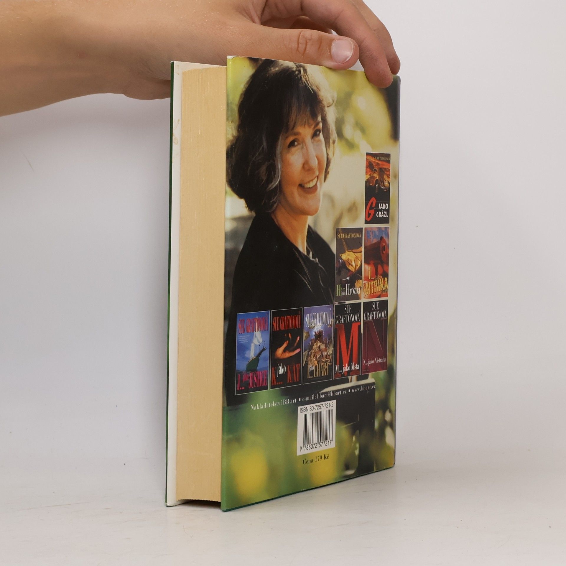 Sue Grafton O...jako obviněný