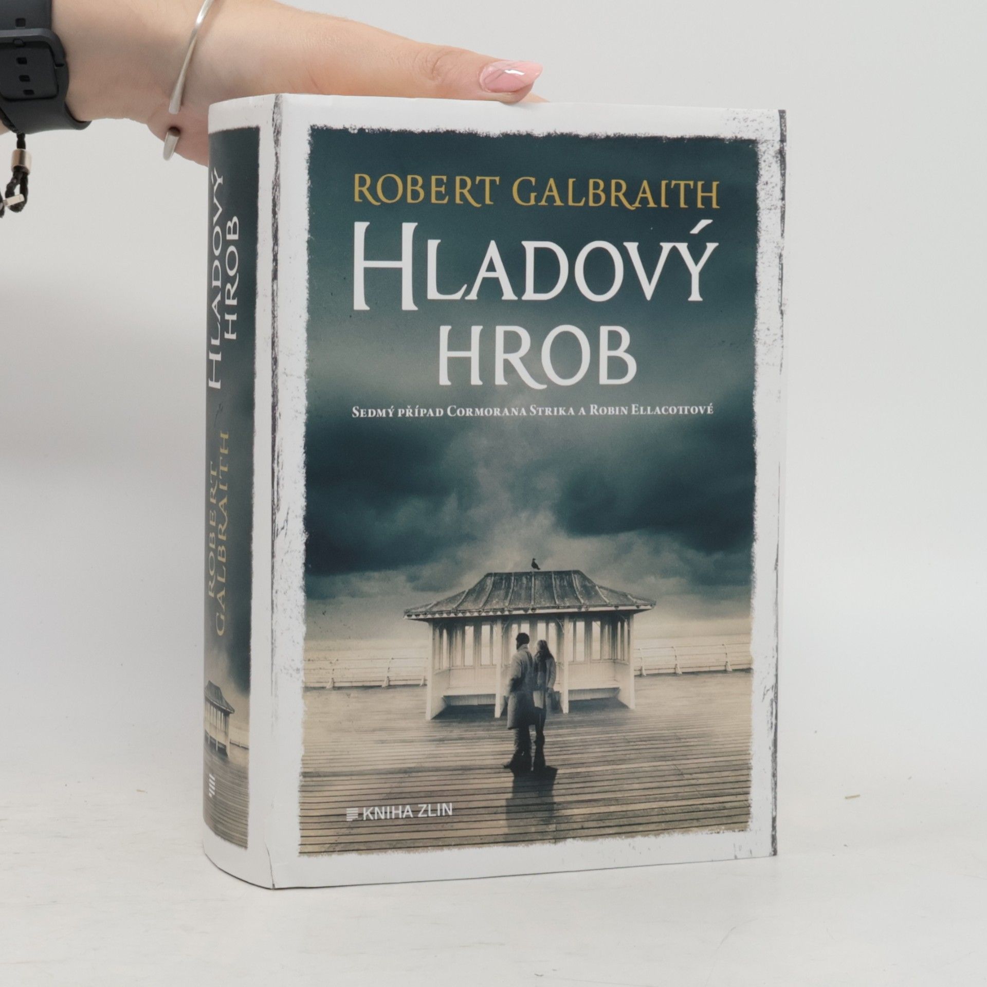 Joanne K. Rowling Hladový hrob