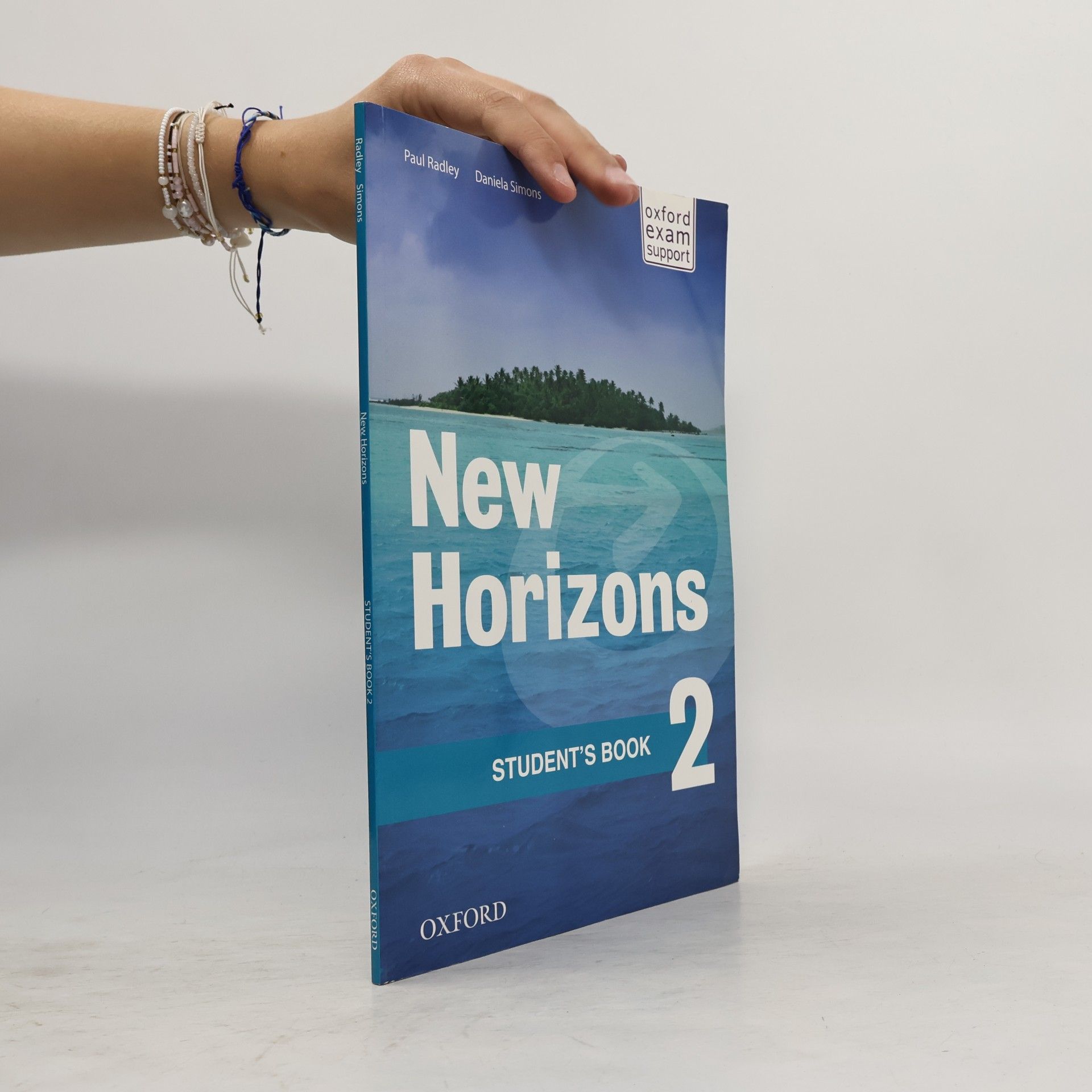Daniela Simons New Horizons : student's book. 2