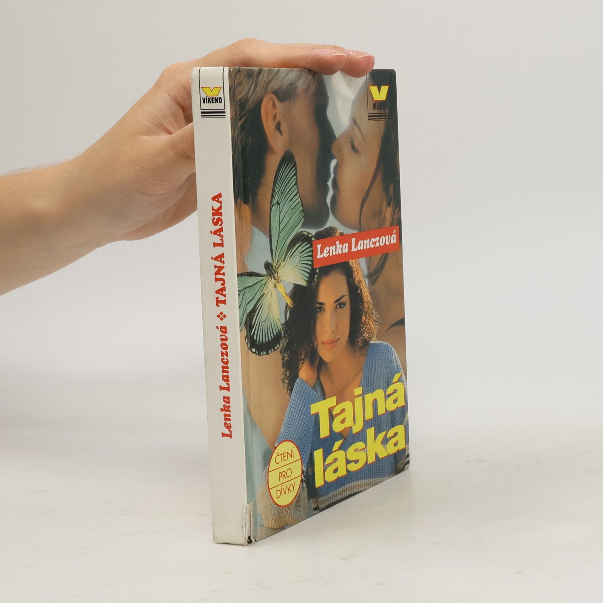 Lenka Lanczová Tajná láska