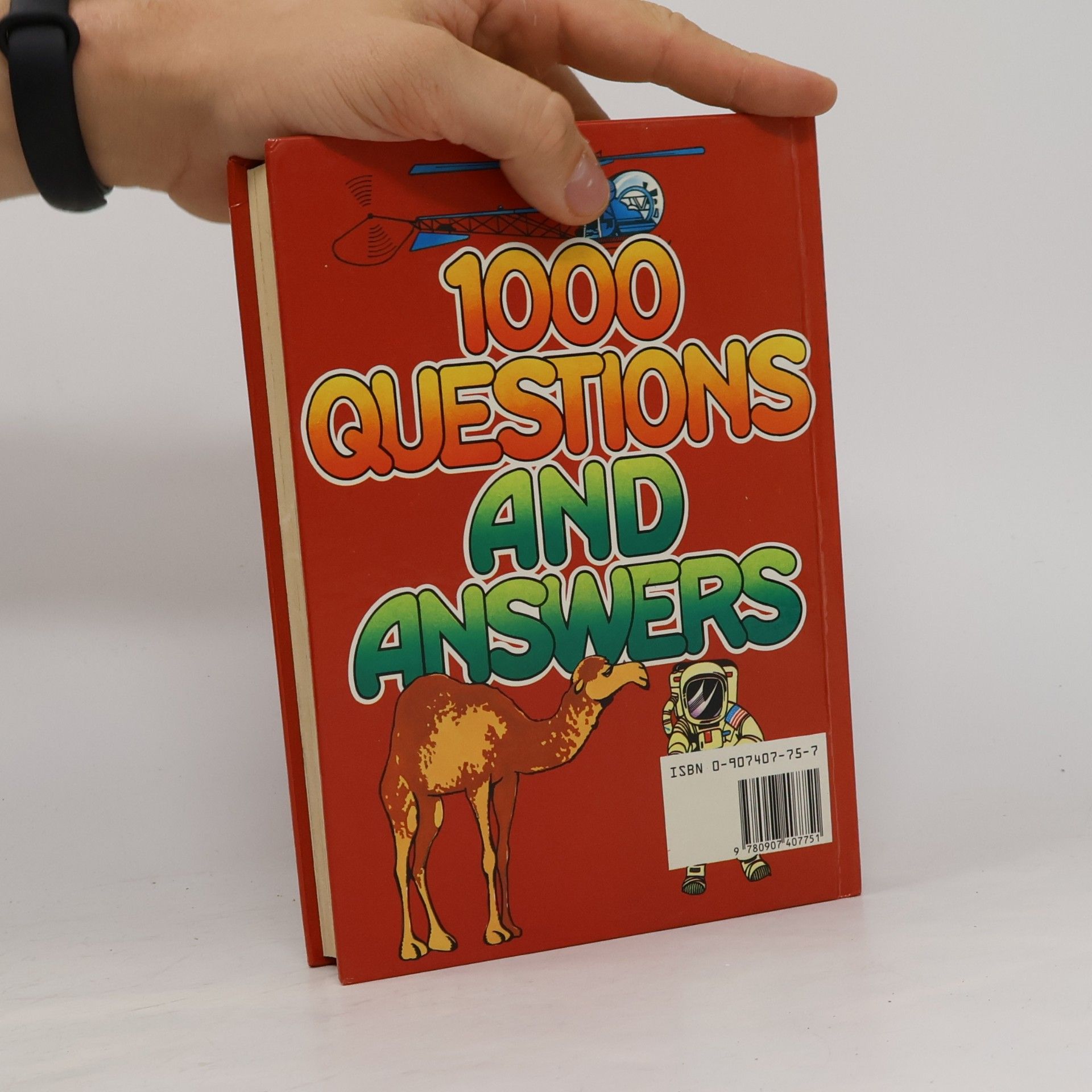 Collectif d'auteurs 1000 Questions and Answers.