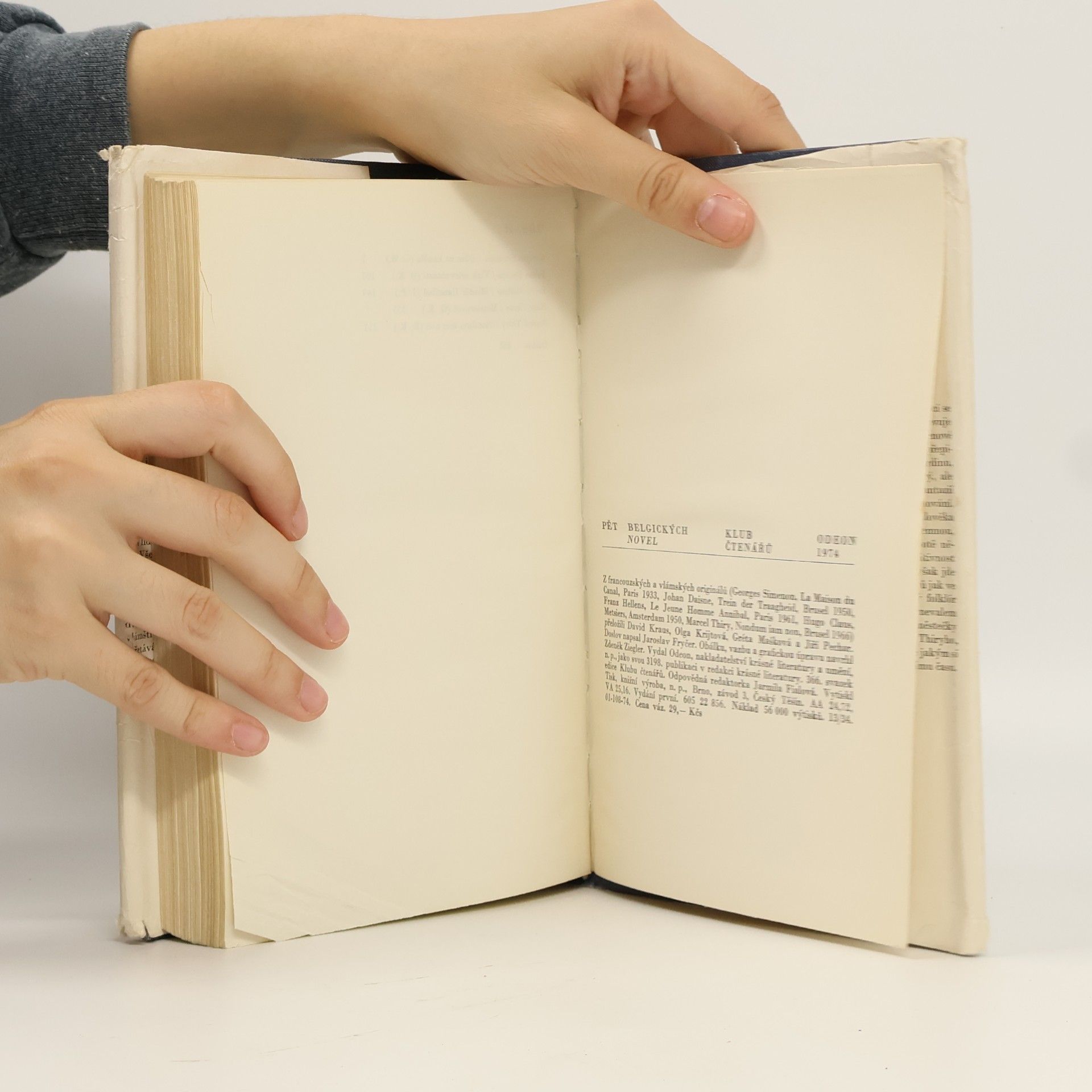 Autores varios Pět belgických novel