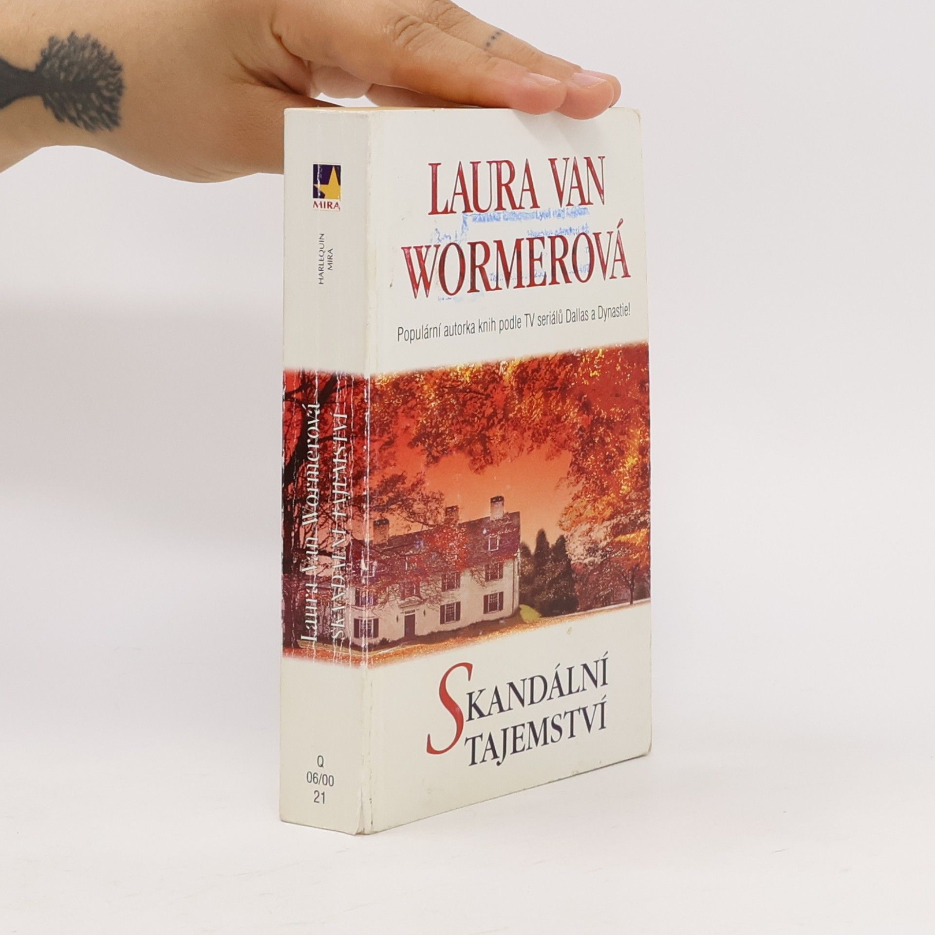 Laura van Wormer Skandální tajemství