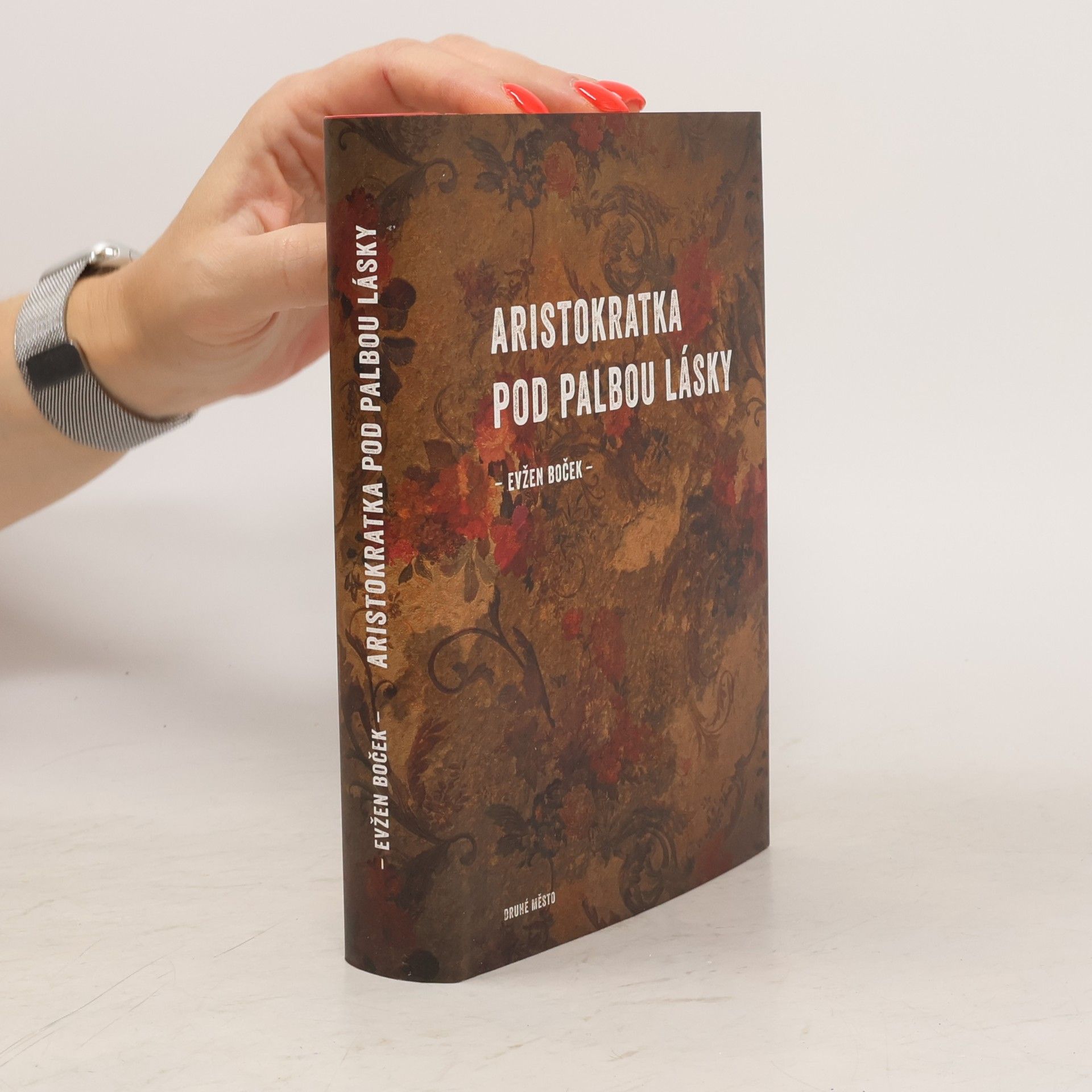 Evžen Boček Aristokratka pod palbou lásky
