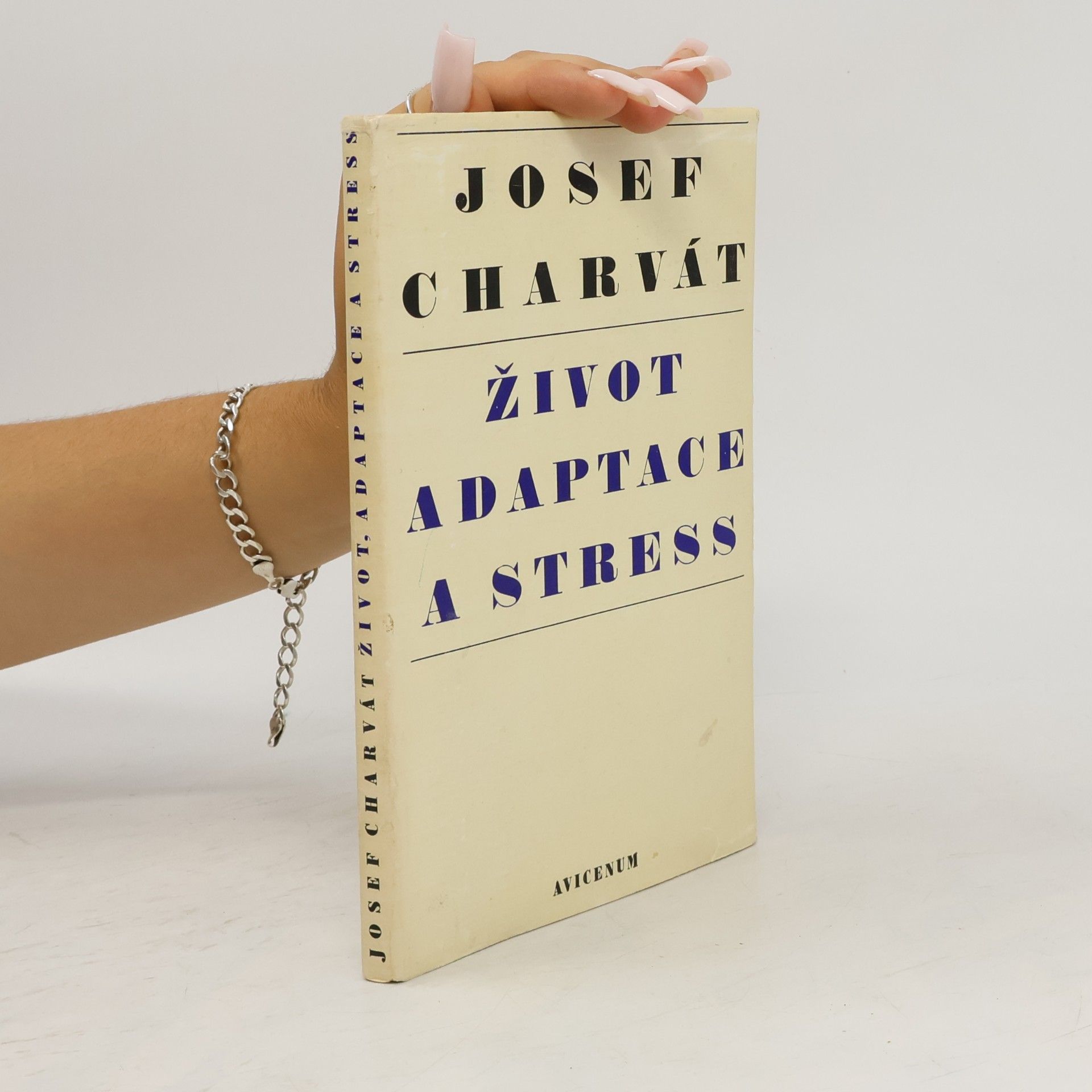 Josef Charvát Život, adaptace a stress