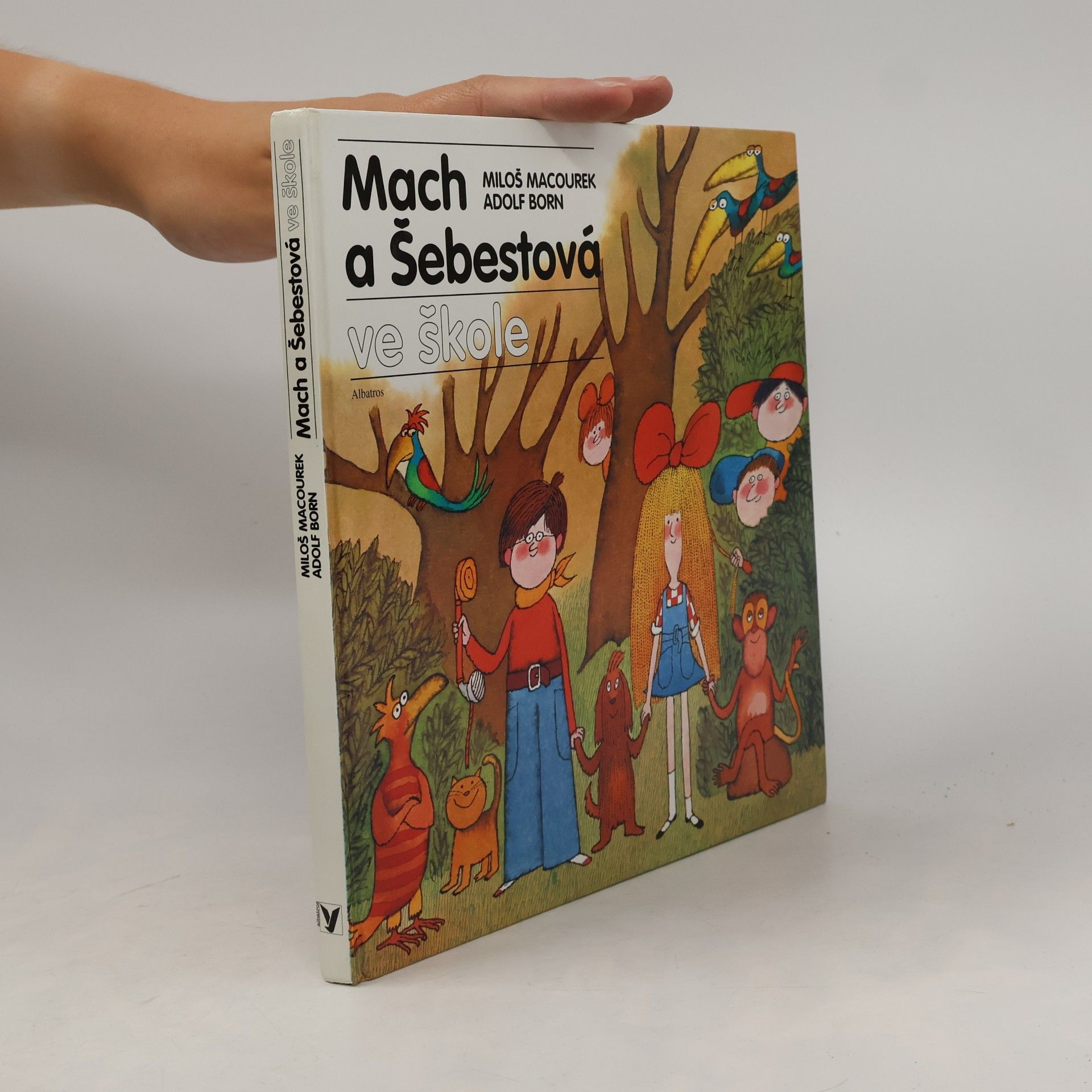 Miloš Macourek Mach a Šebestová ve škole