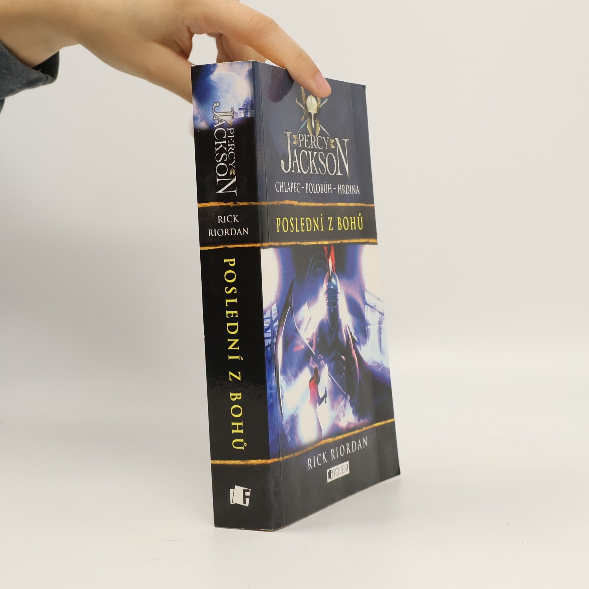 Rick Riordan Percy Jackson. Poslední z bohů