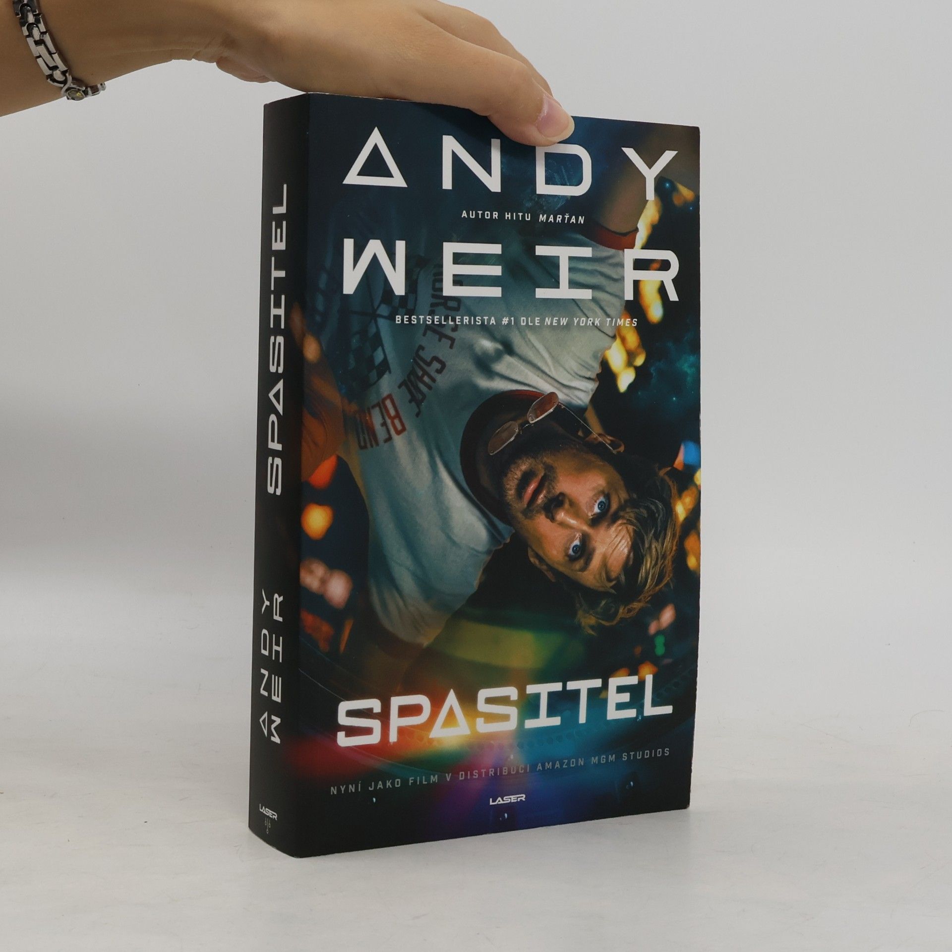 Andy Weir Spasitel