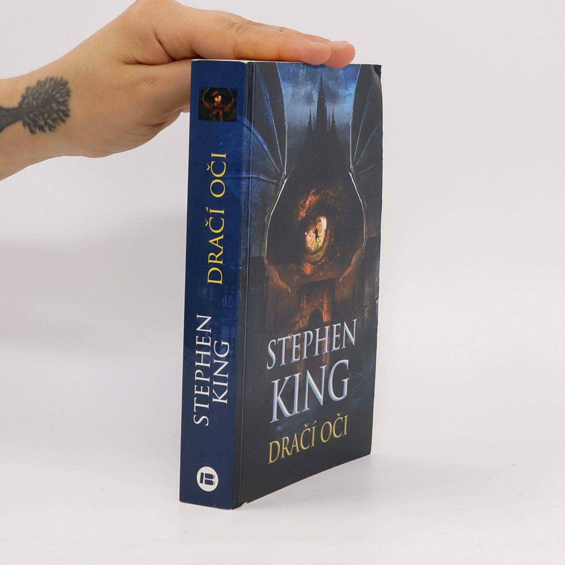 Stephen King Dračí oči