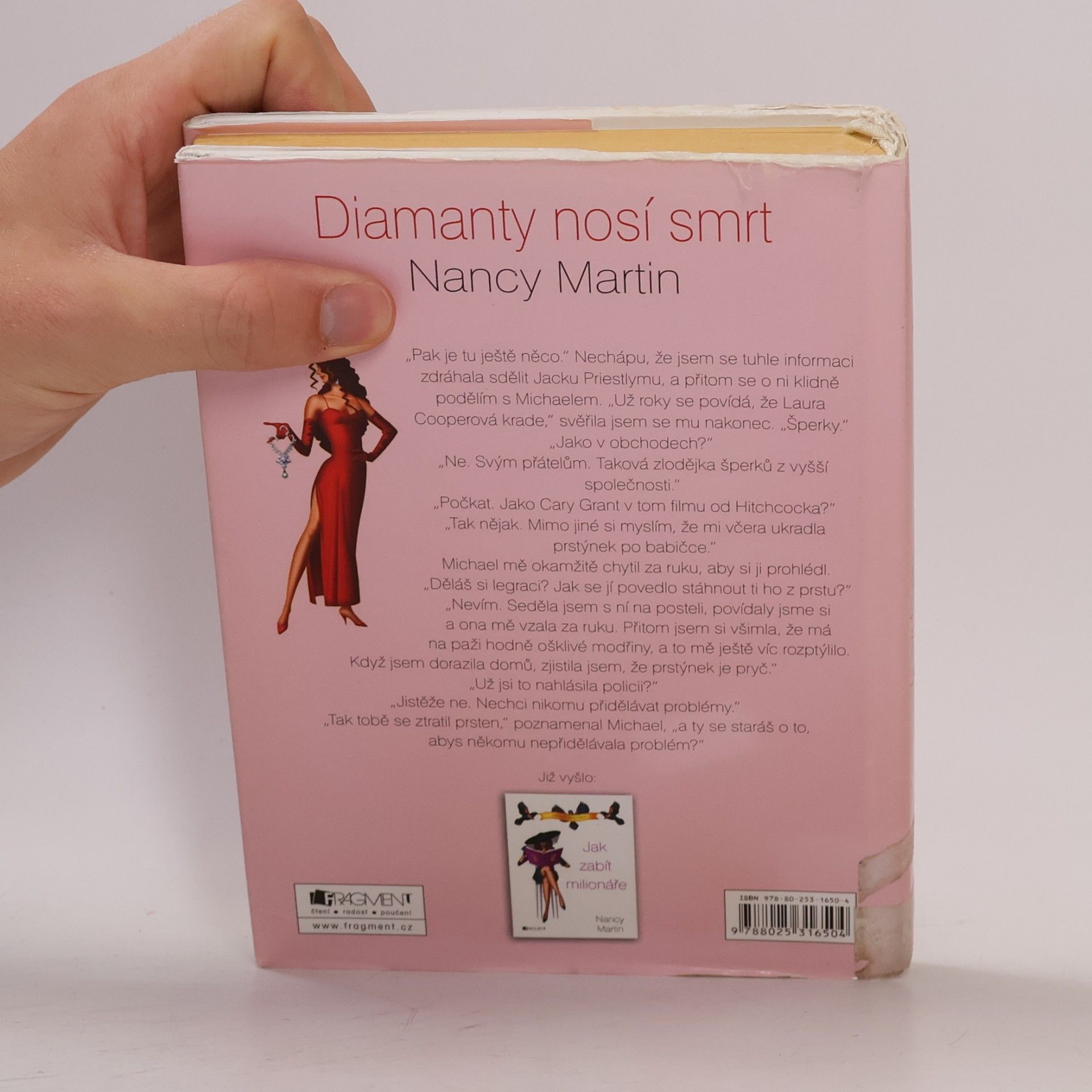 Nancy Martin Diamanty nosí smrt
