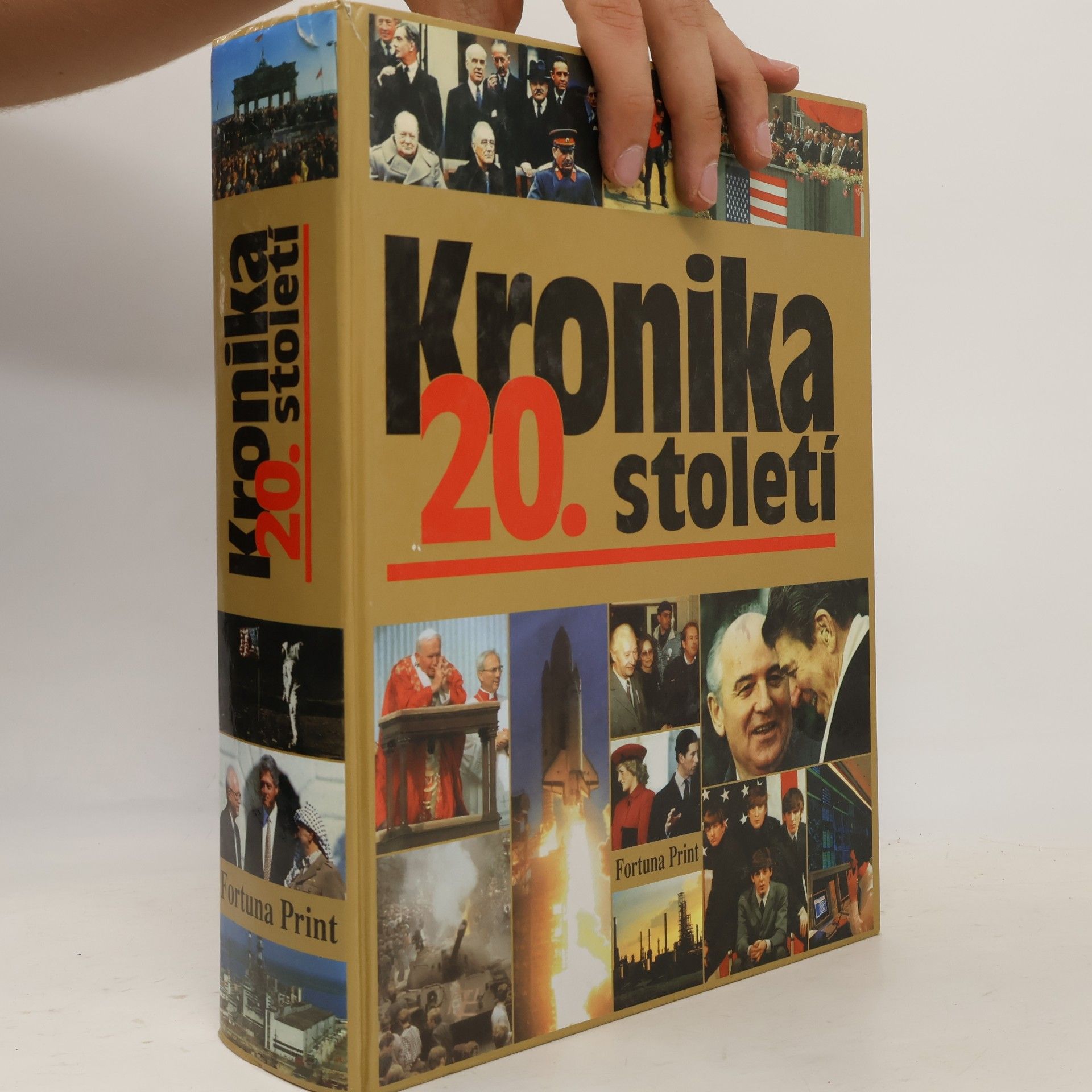 Jiří Hanák Kronika 20. století