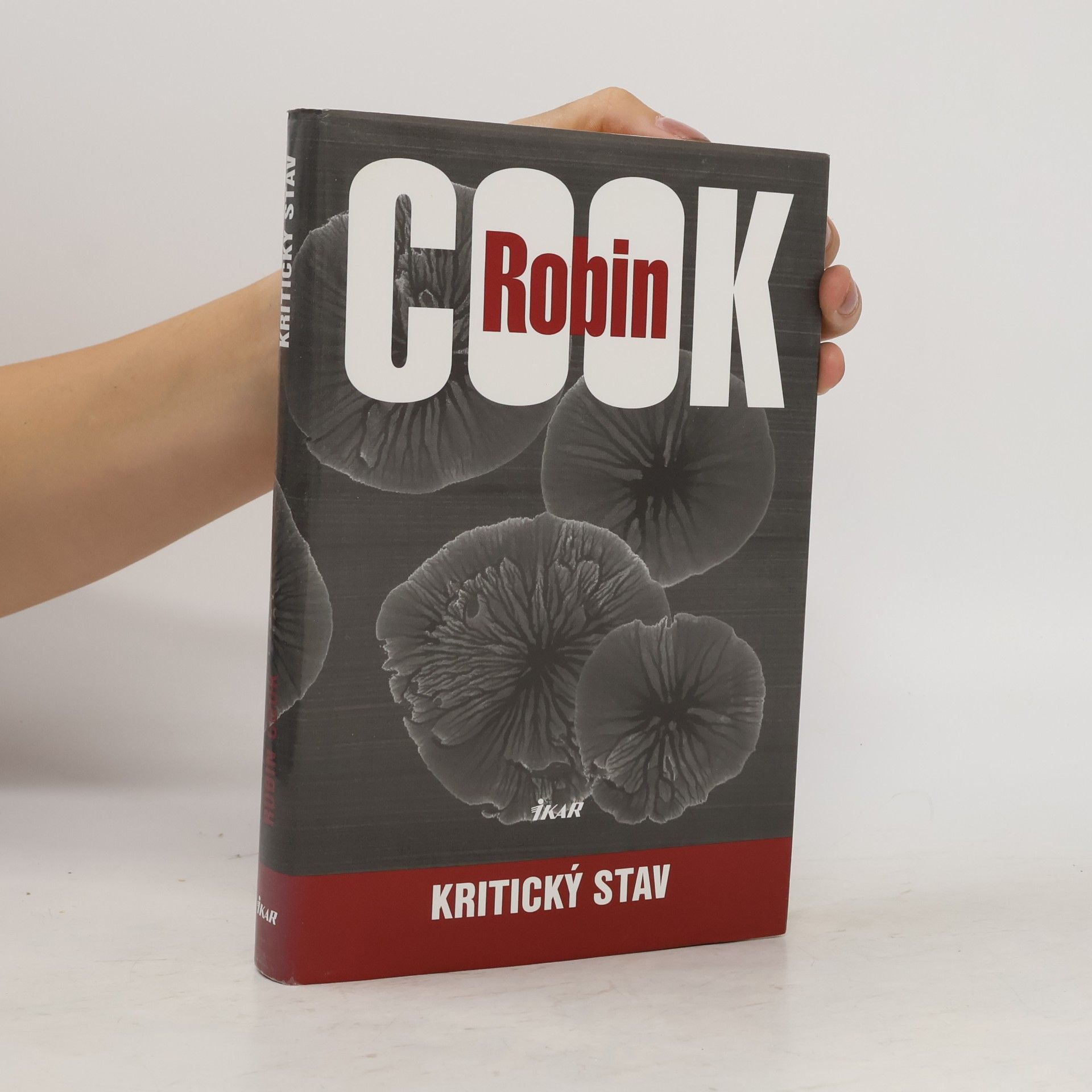 Robin Cook Kritický stav