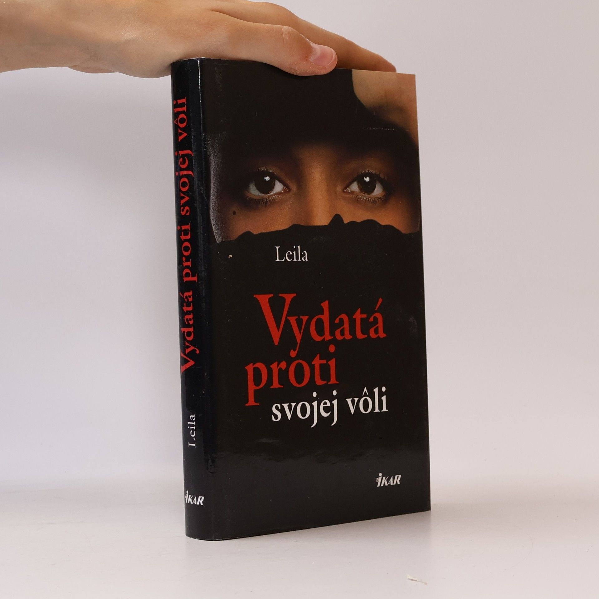 Leila Vydatá proti svojej vôli