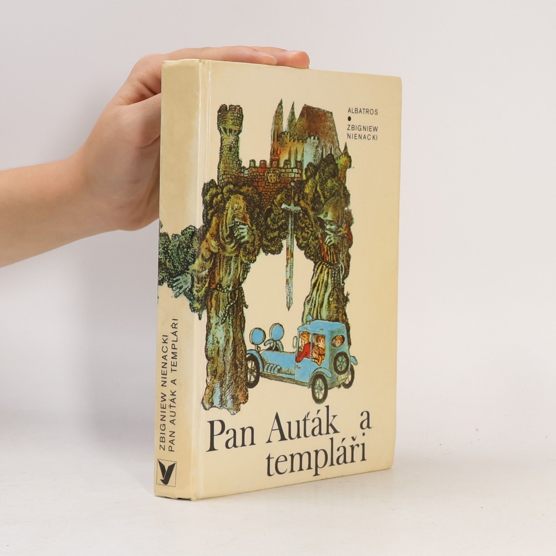 Zbigniew Nienacki Pan Auťák a templáři