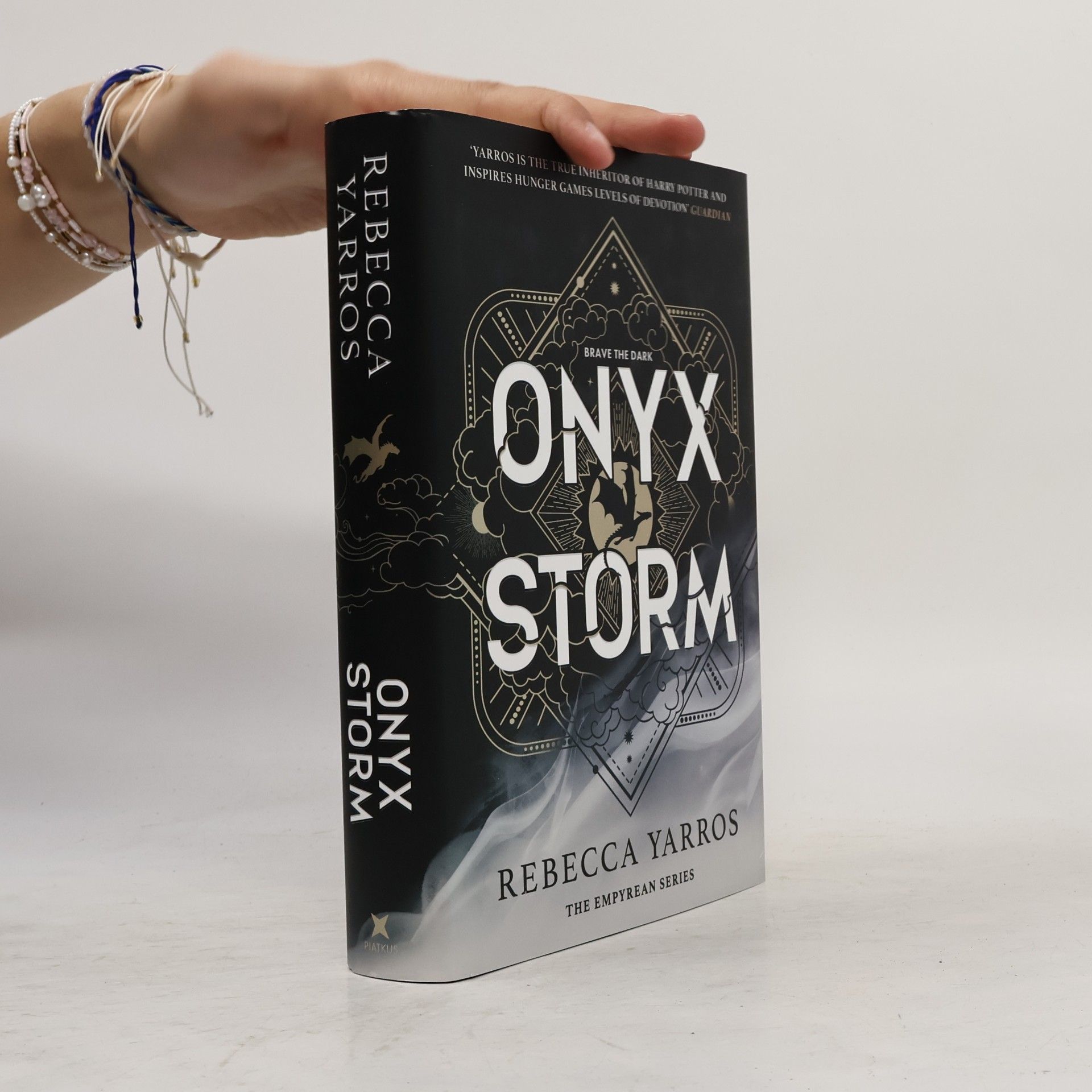Rebecca Yarros Onyx Storm