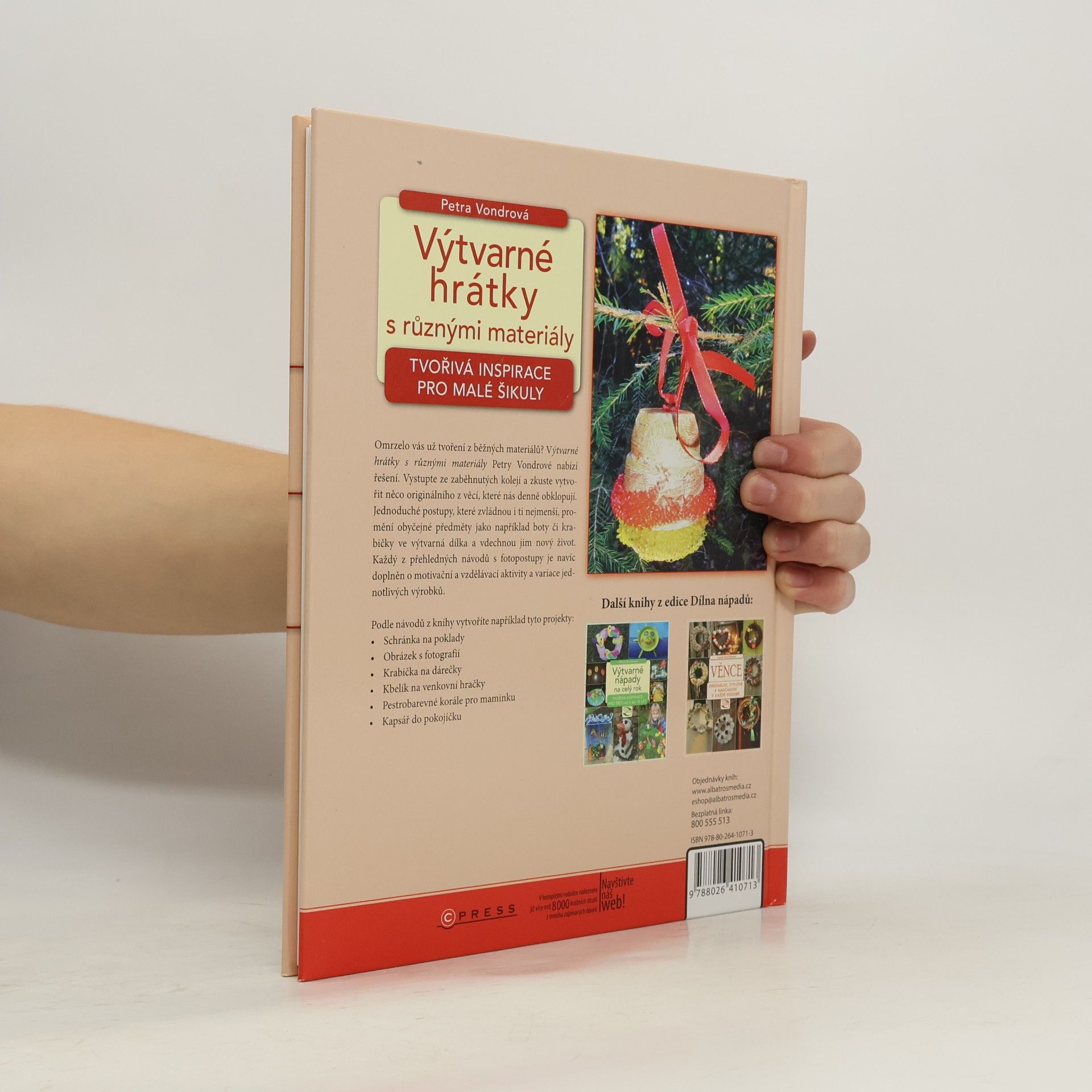 Petra Vondrová Výtvarné hrátky s různými materiály