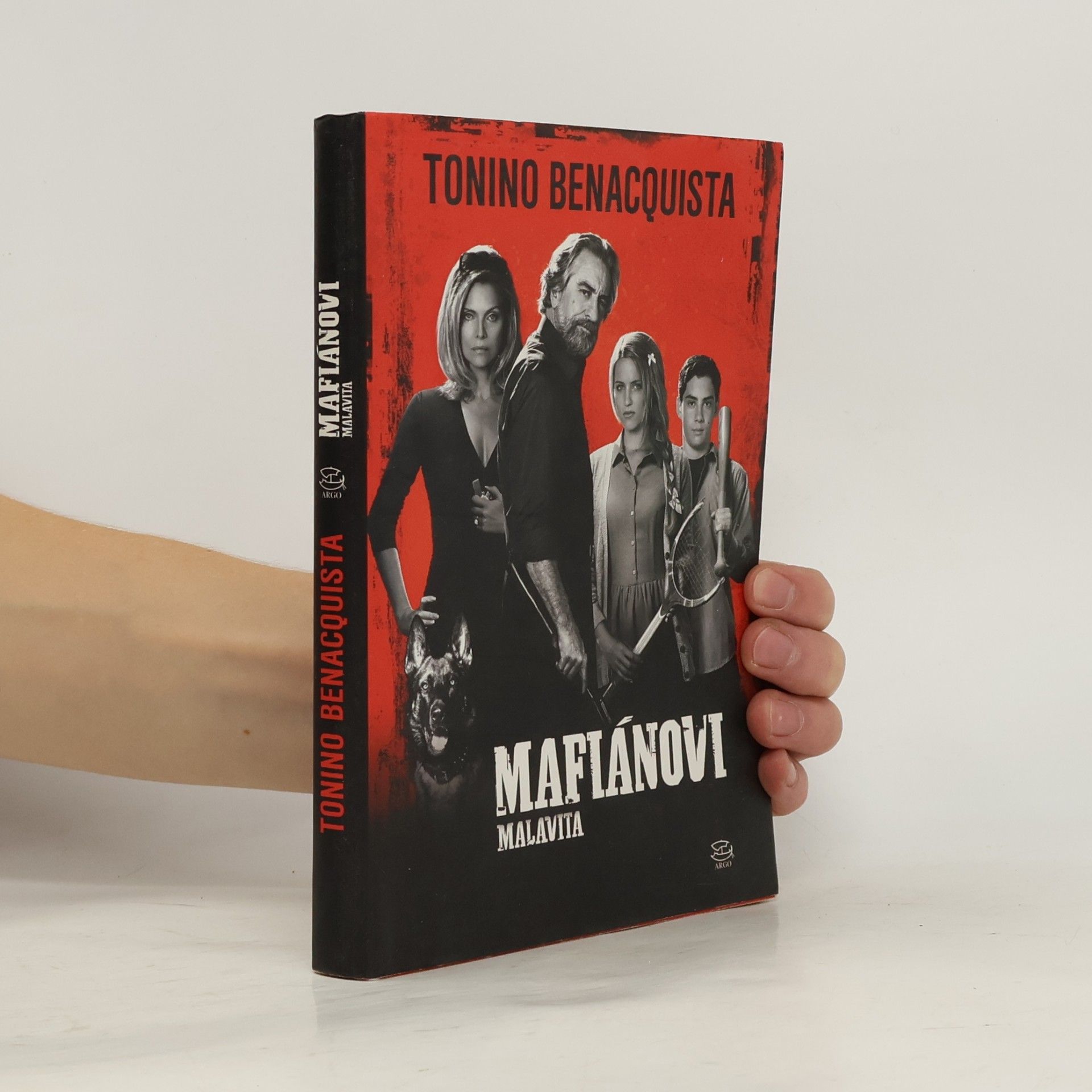 Tonino Benacquista Mafiánovi. Malavita