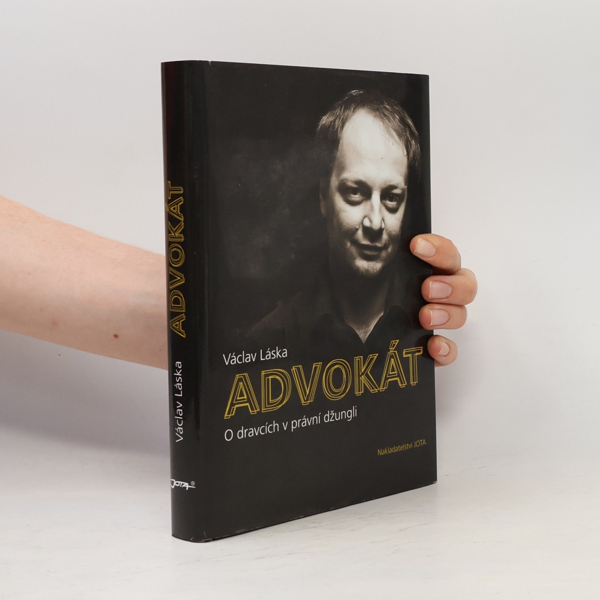 Václav Láska Advokát - O dravcích v právní džungli