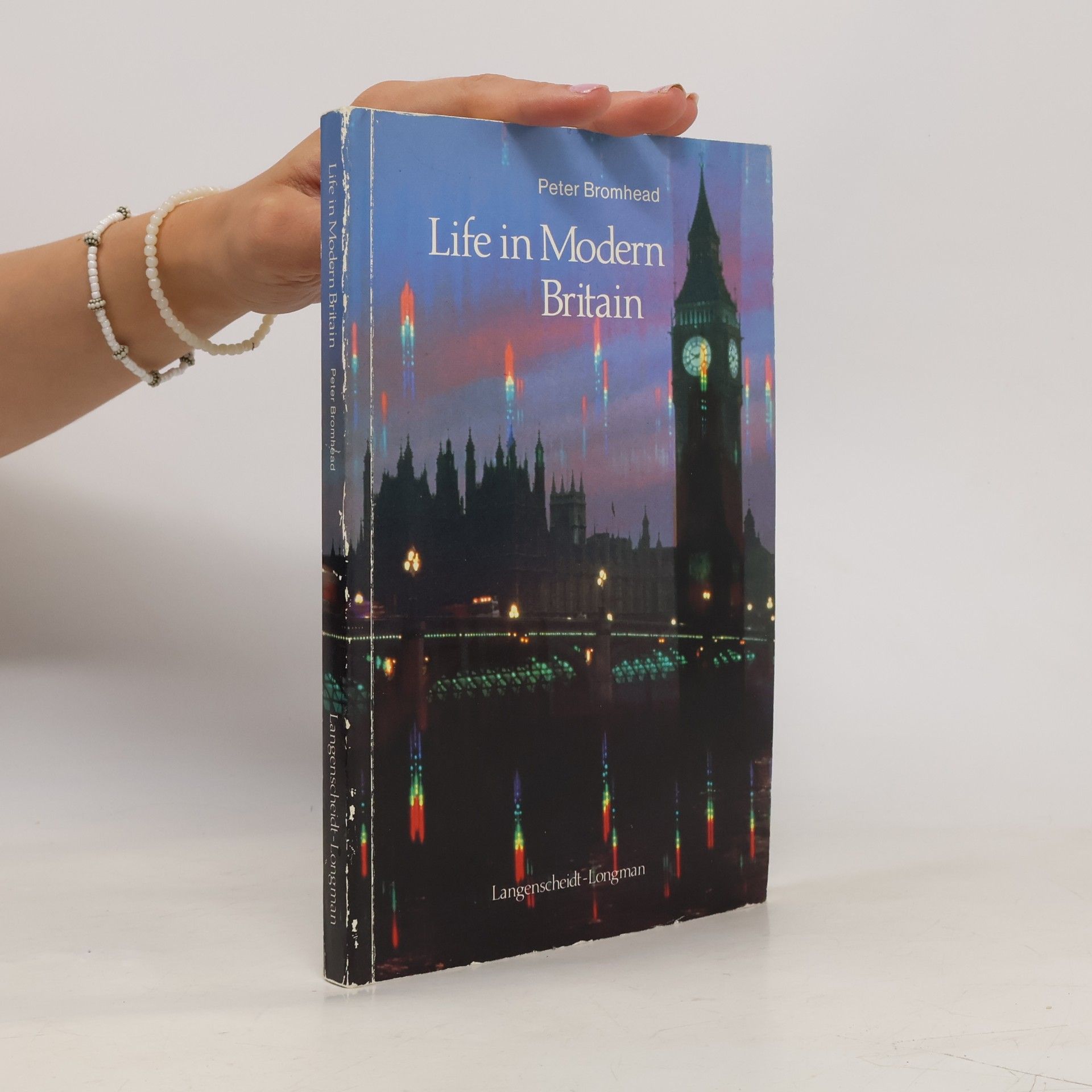 Peter Bromhead Life in modern Britain