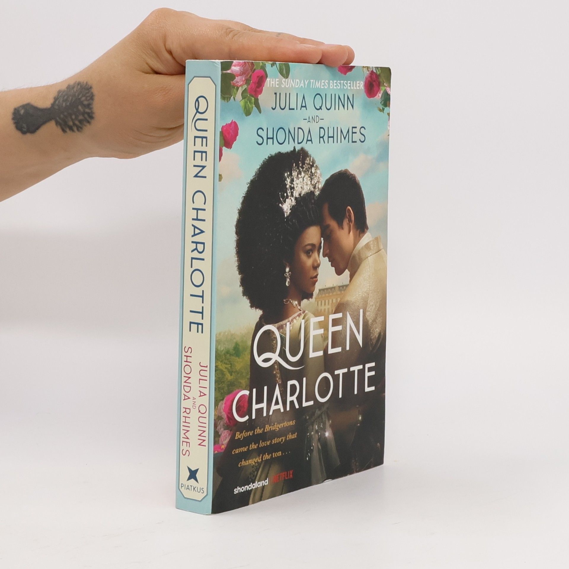 Julie Quinnová Queen Charlotte