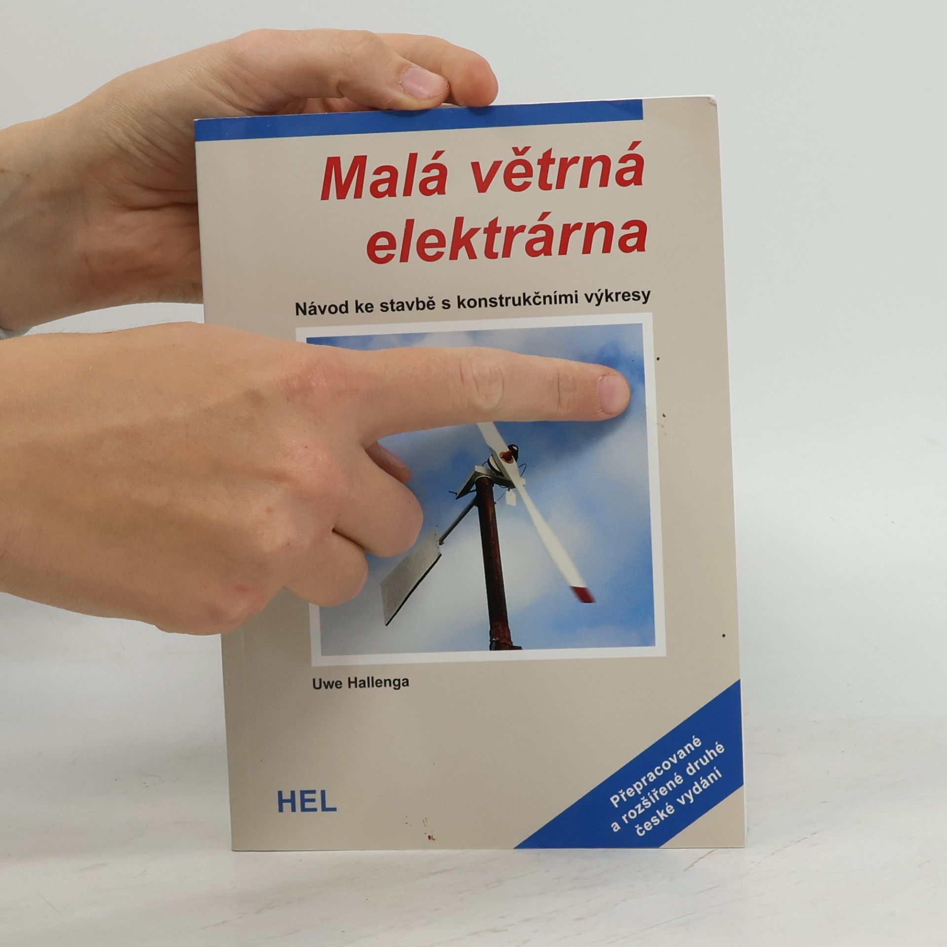 Uwe Hallenga Malá větrná elektrárna