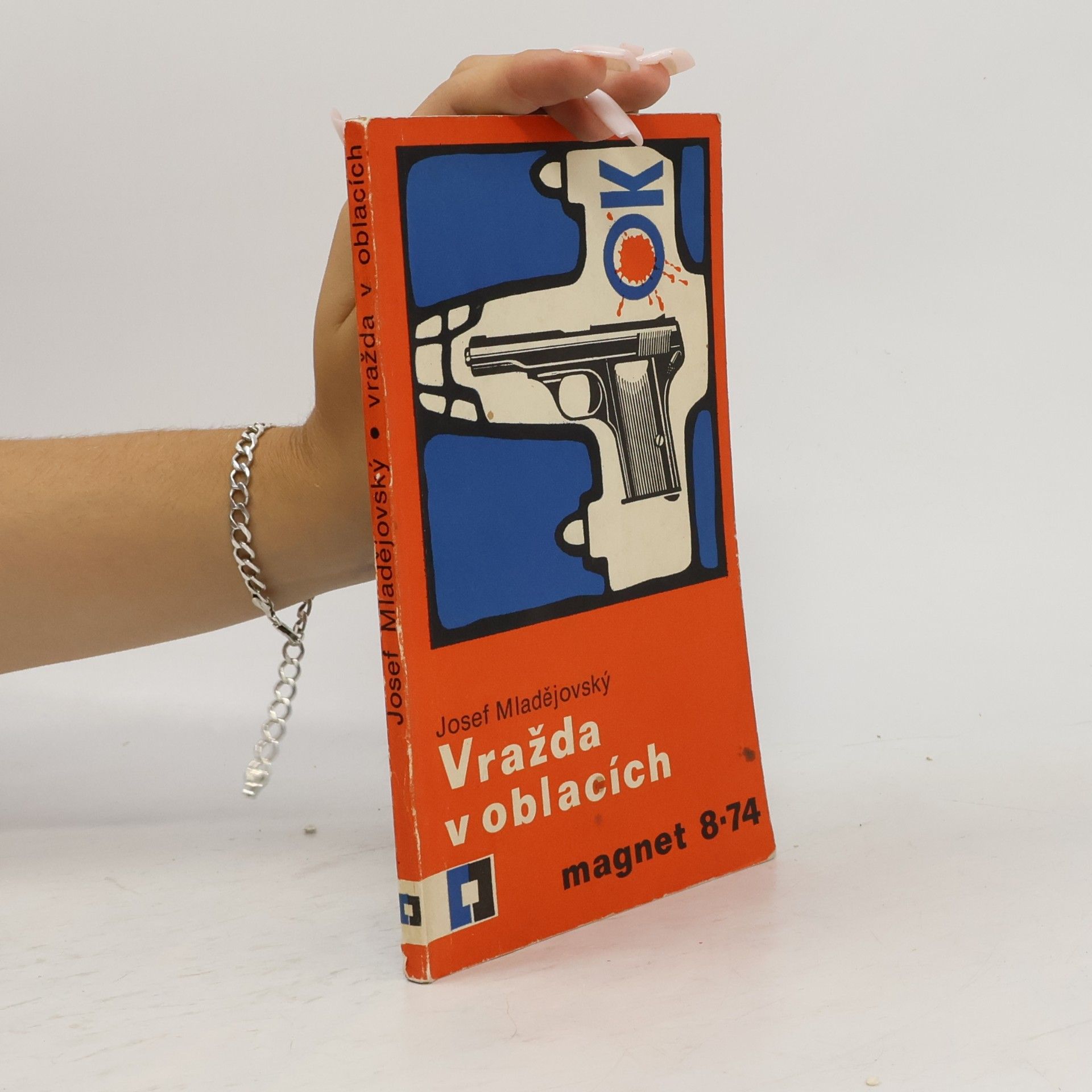 Josef Mladějovský Vražda v oblacích
