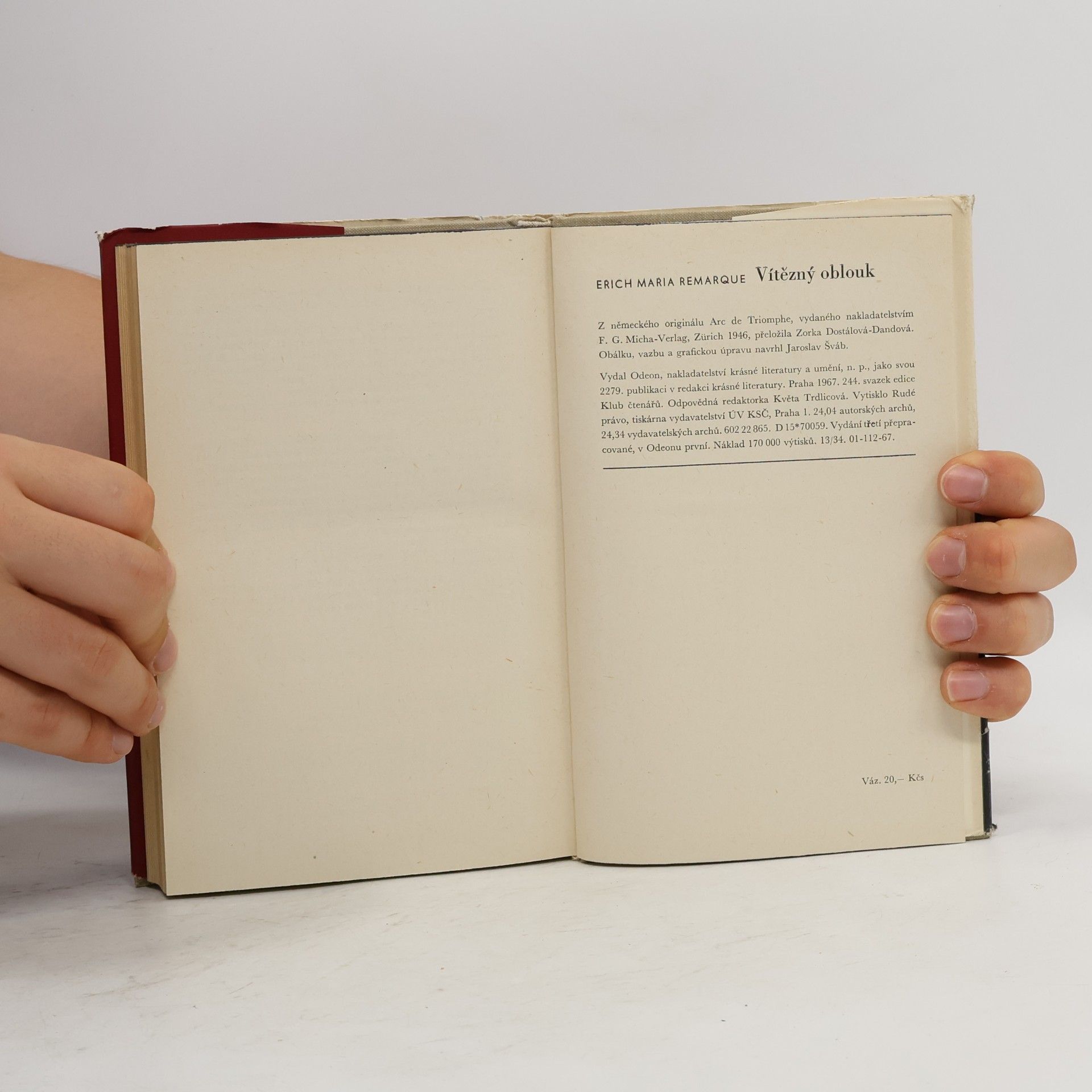 Erich Maria Remarque Vítězný oblouk