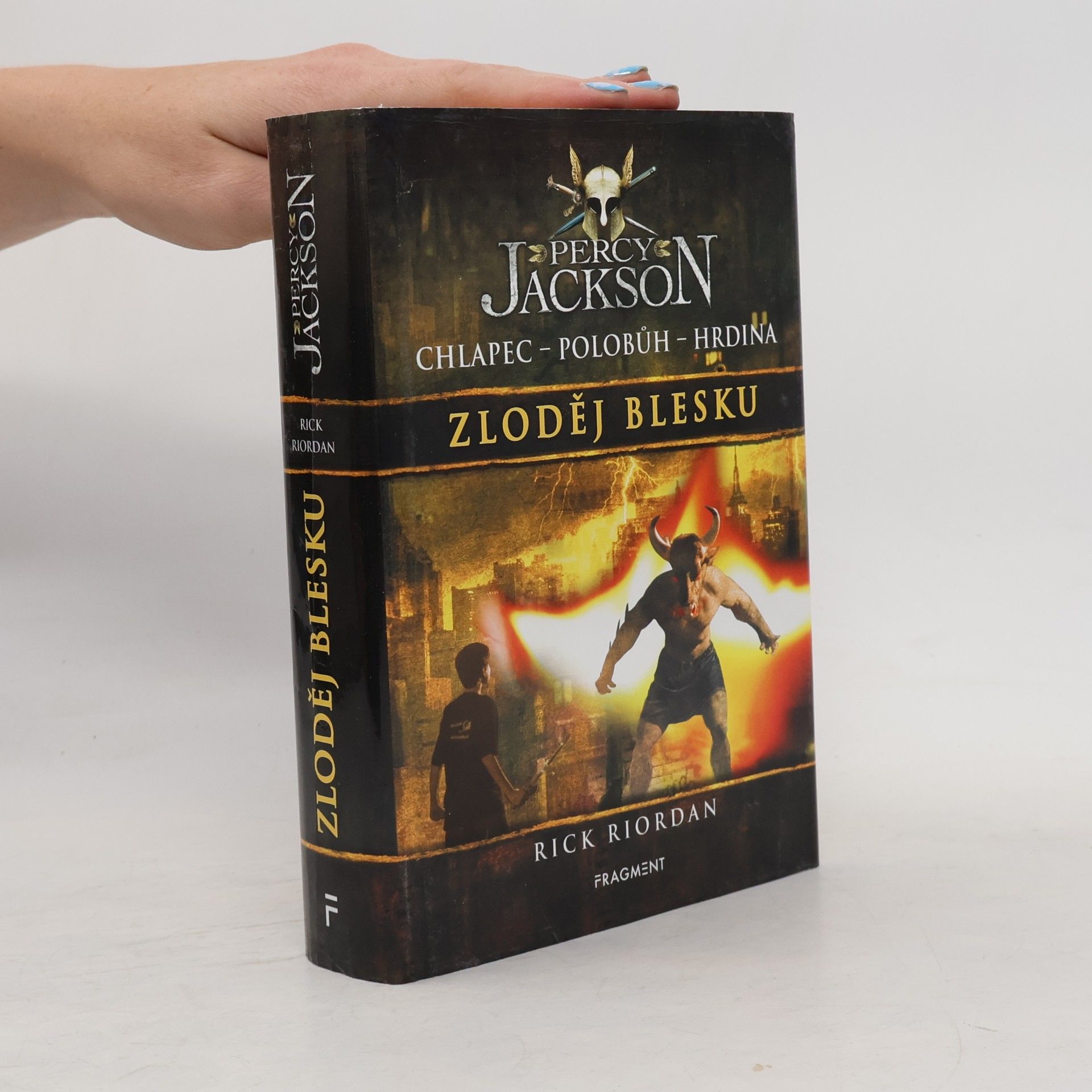Rick Riordan Percy Jackson. Zloděj blesku