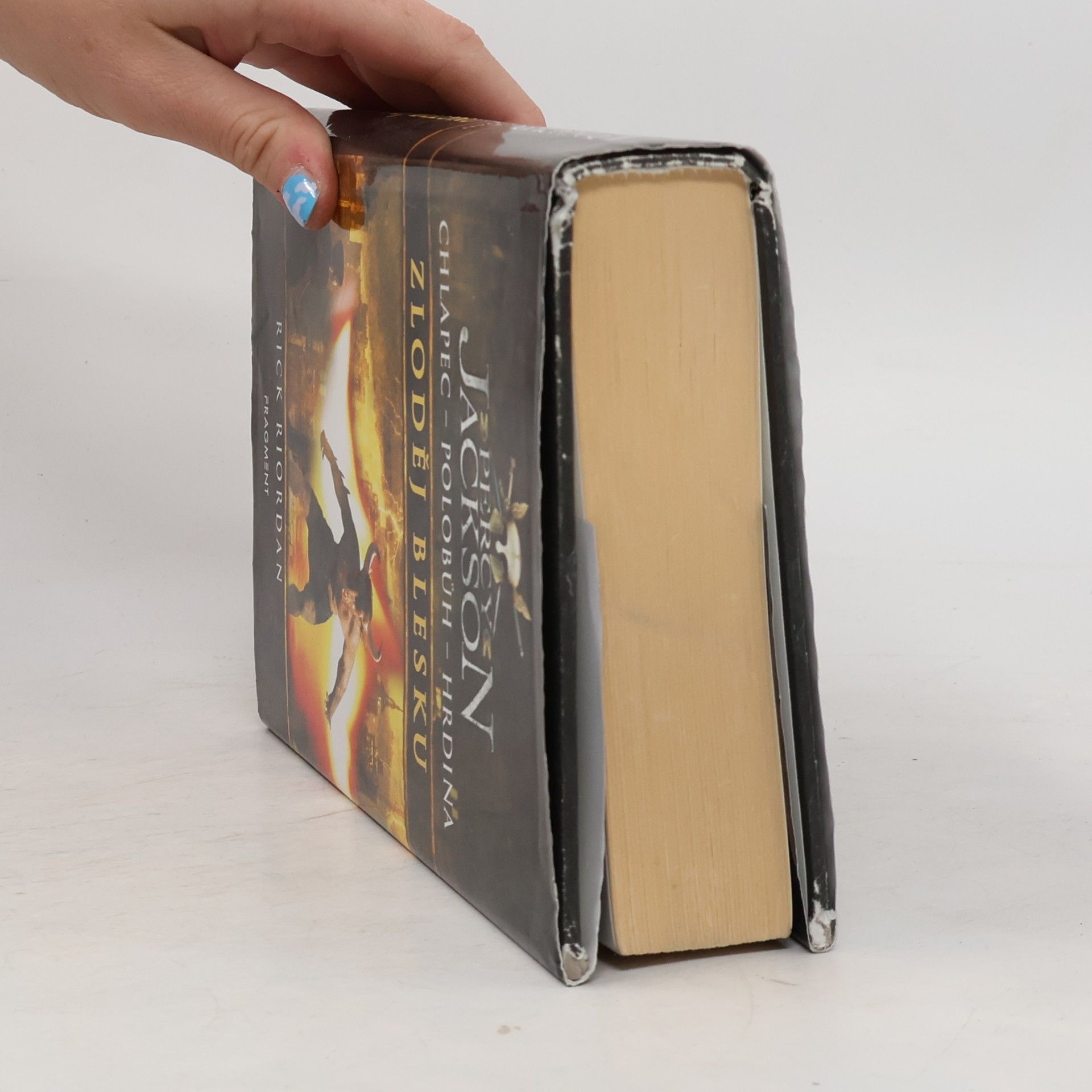 Rick Riordan Percy Jackson. Zloděj blesku