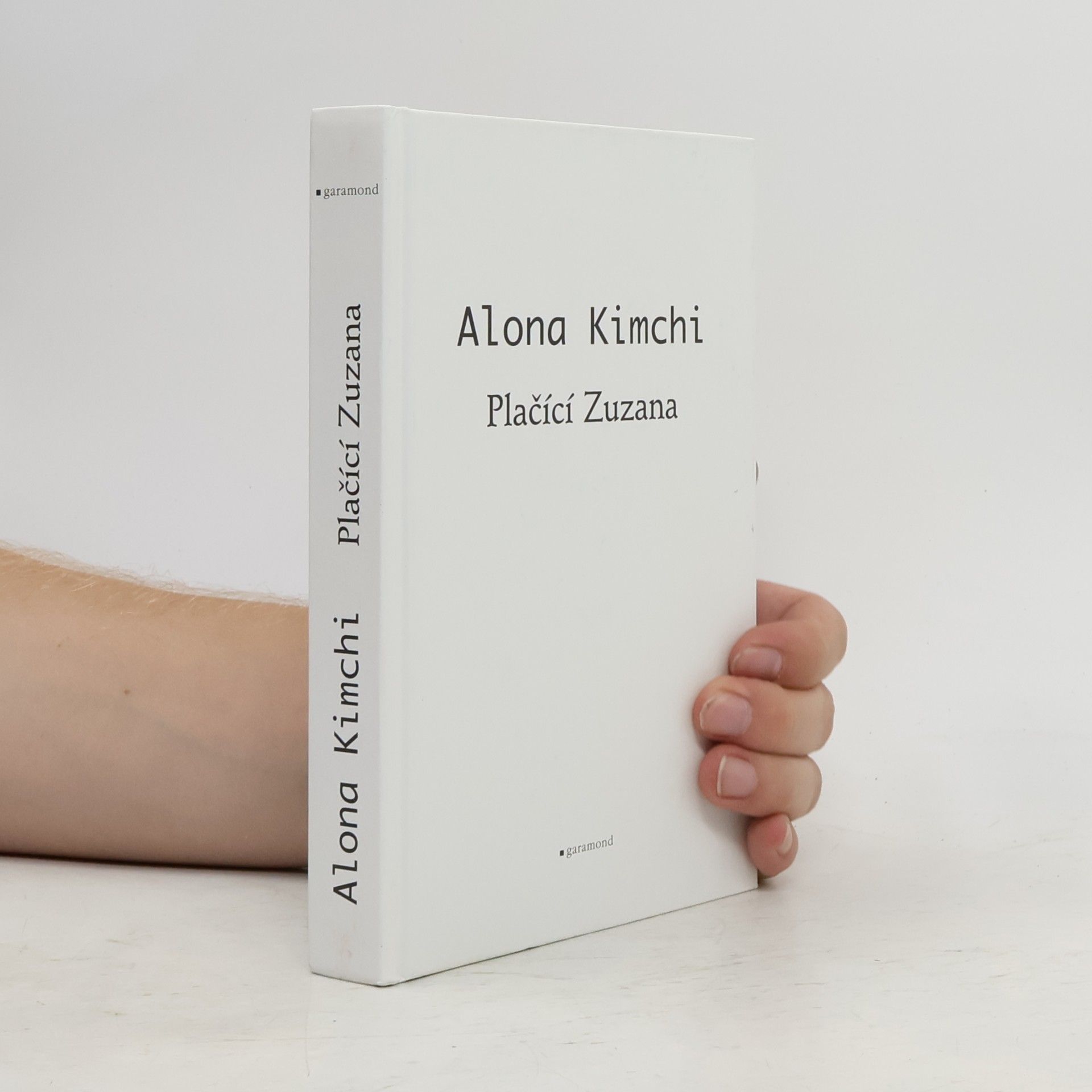 Alona Kimchi Plačící Zuzana