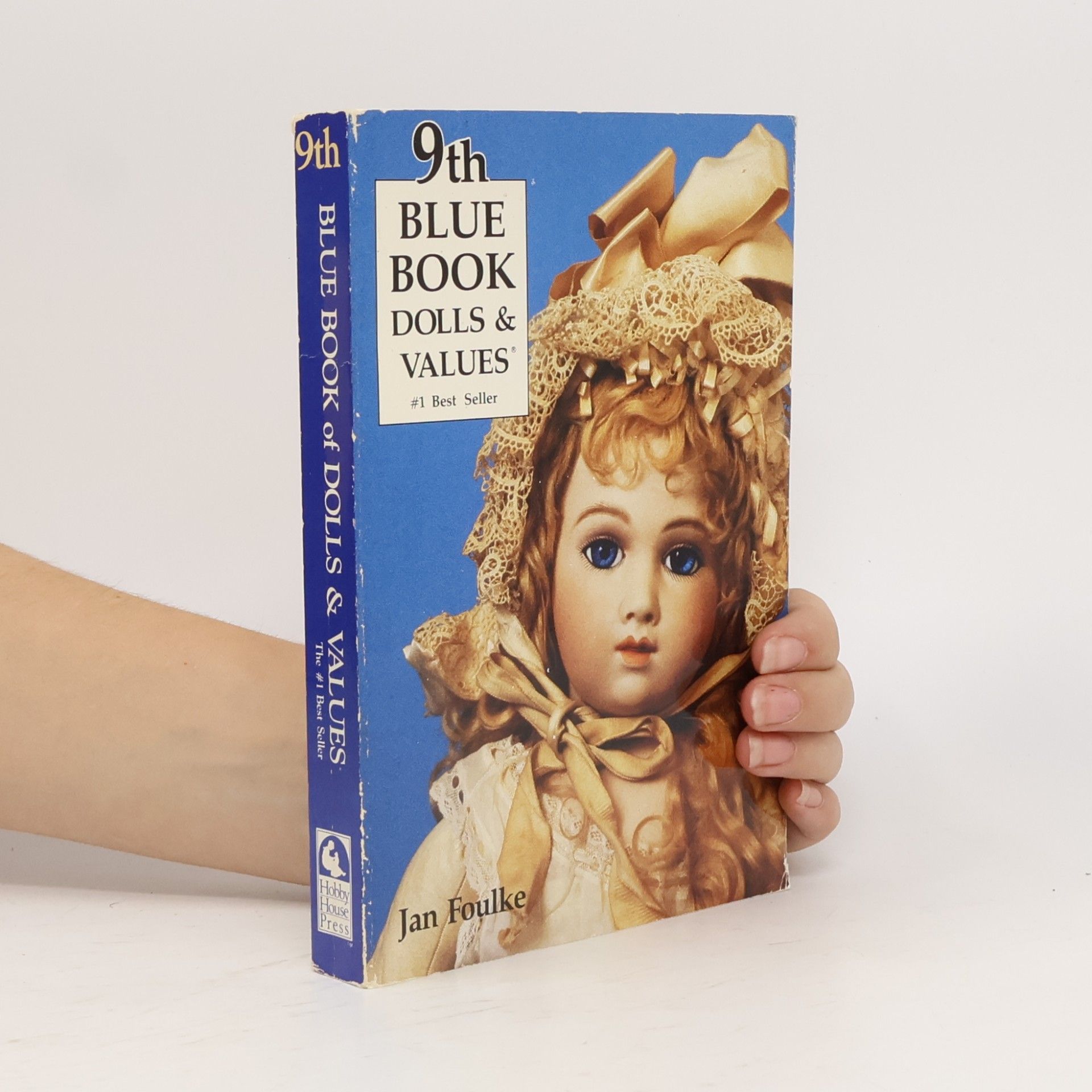 Jan Foulke Blue Book of Dolls and Values