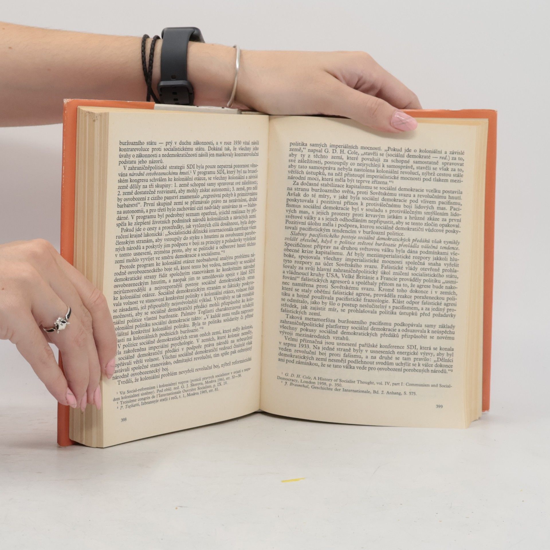 Various authors Mezinárodní dělnické hnutí 5