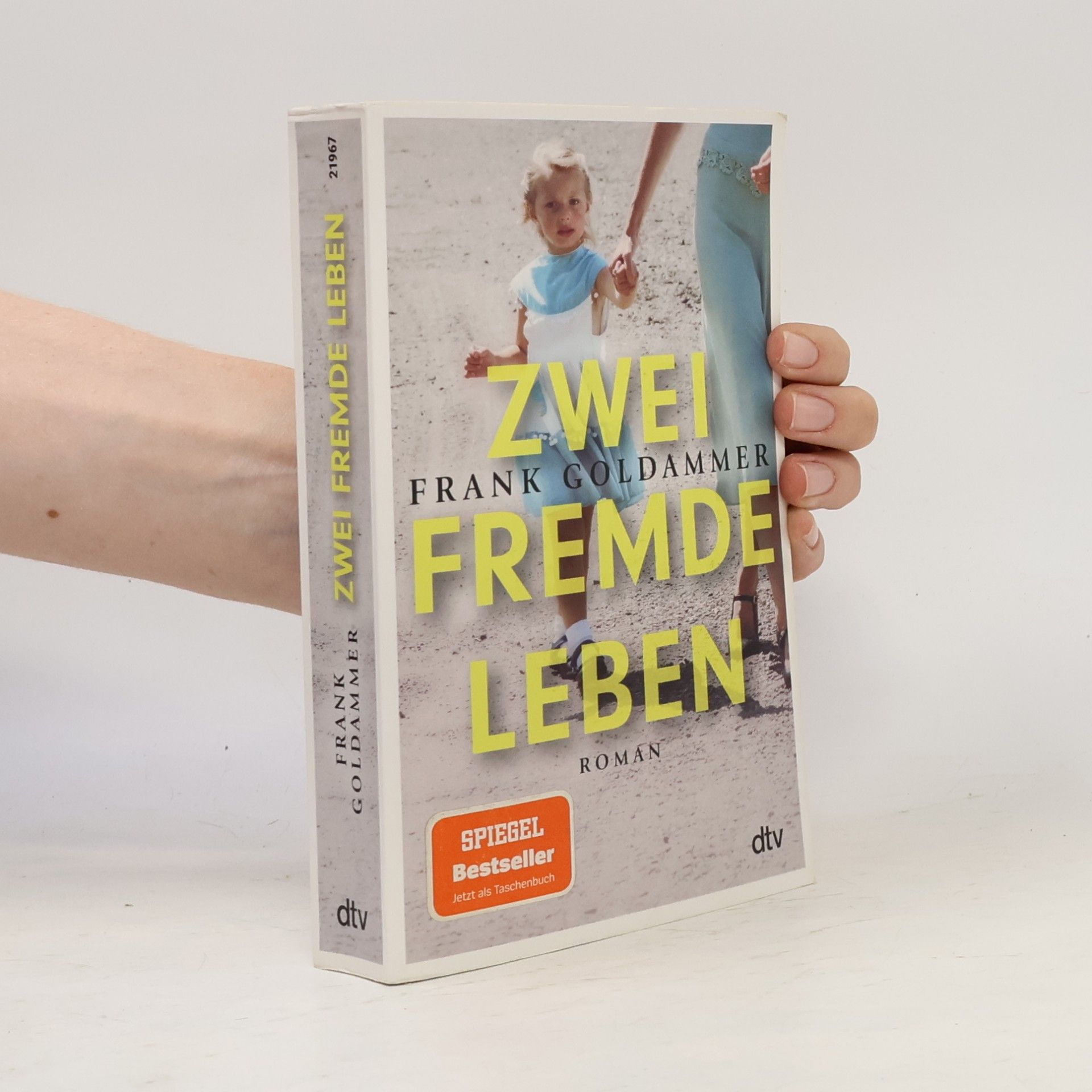 Zwei fremde Leben