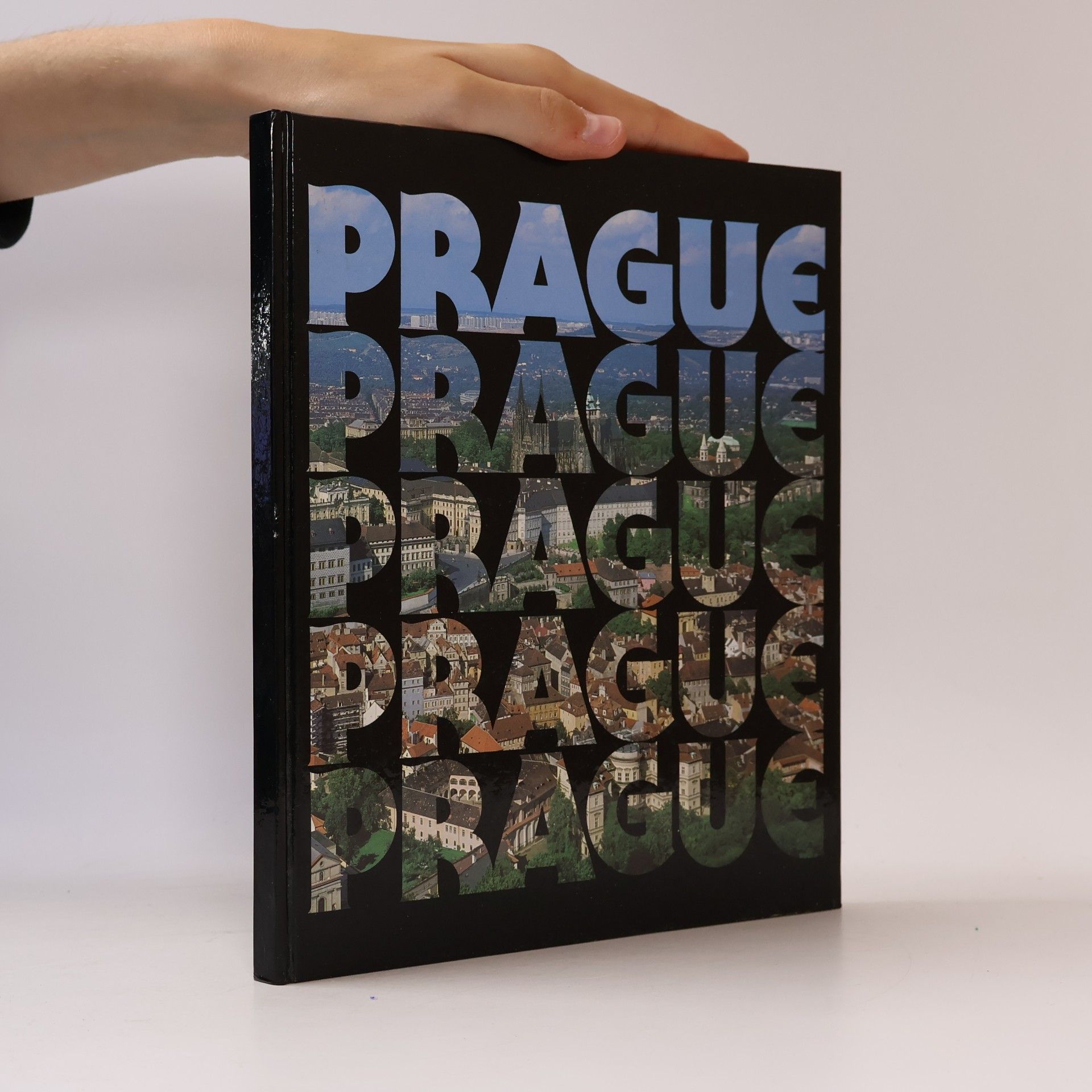 Prague. A Socialist City