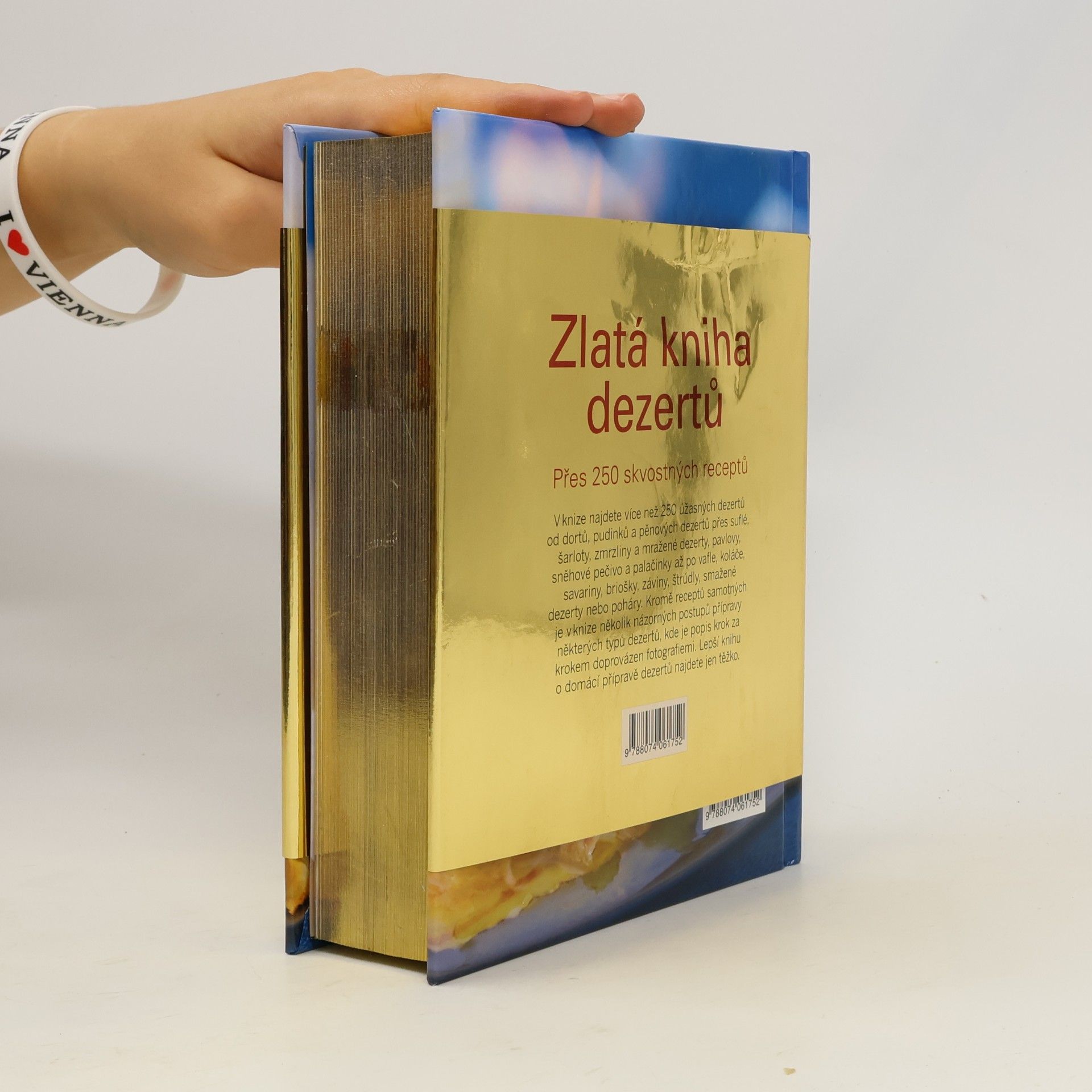Autorenkollektiv Zlatá kniha dezertů