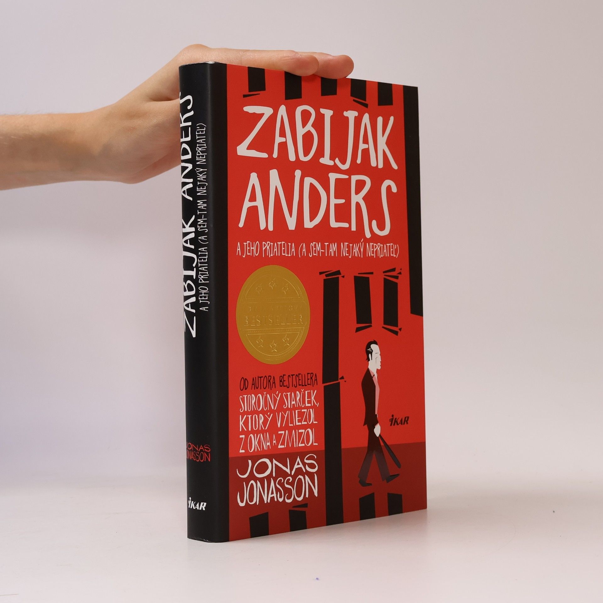 Jonas Jonasson Zabijak Anders a jeho priatelia