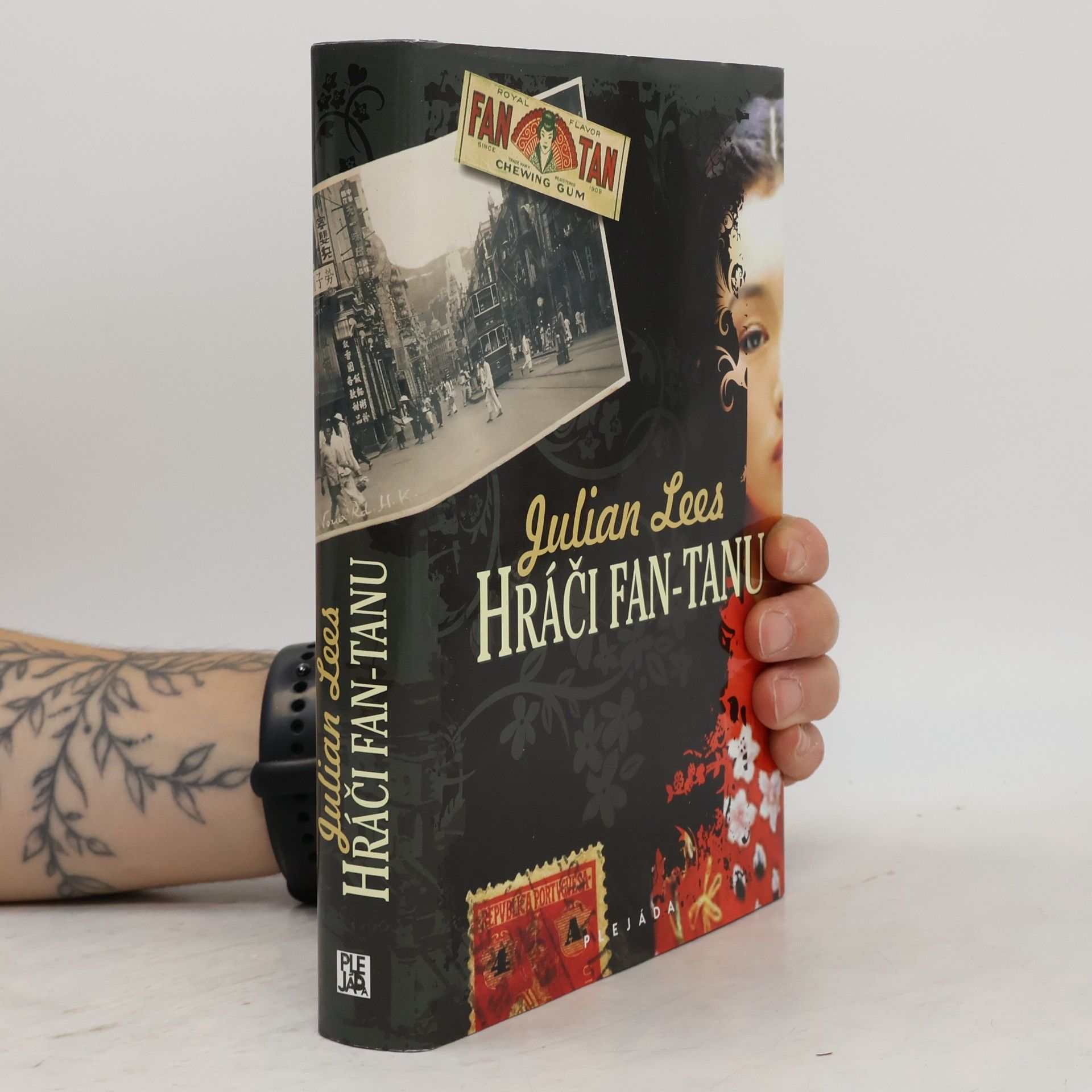 Julian Lees Hráči fan-tanu