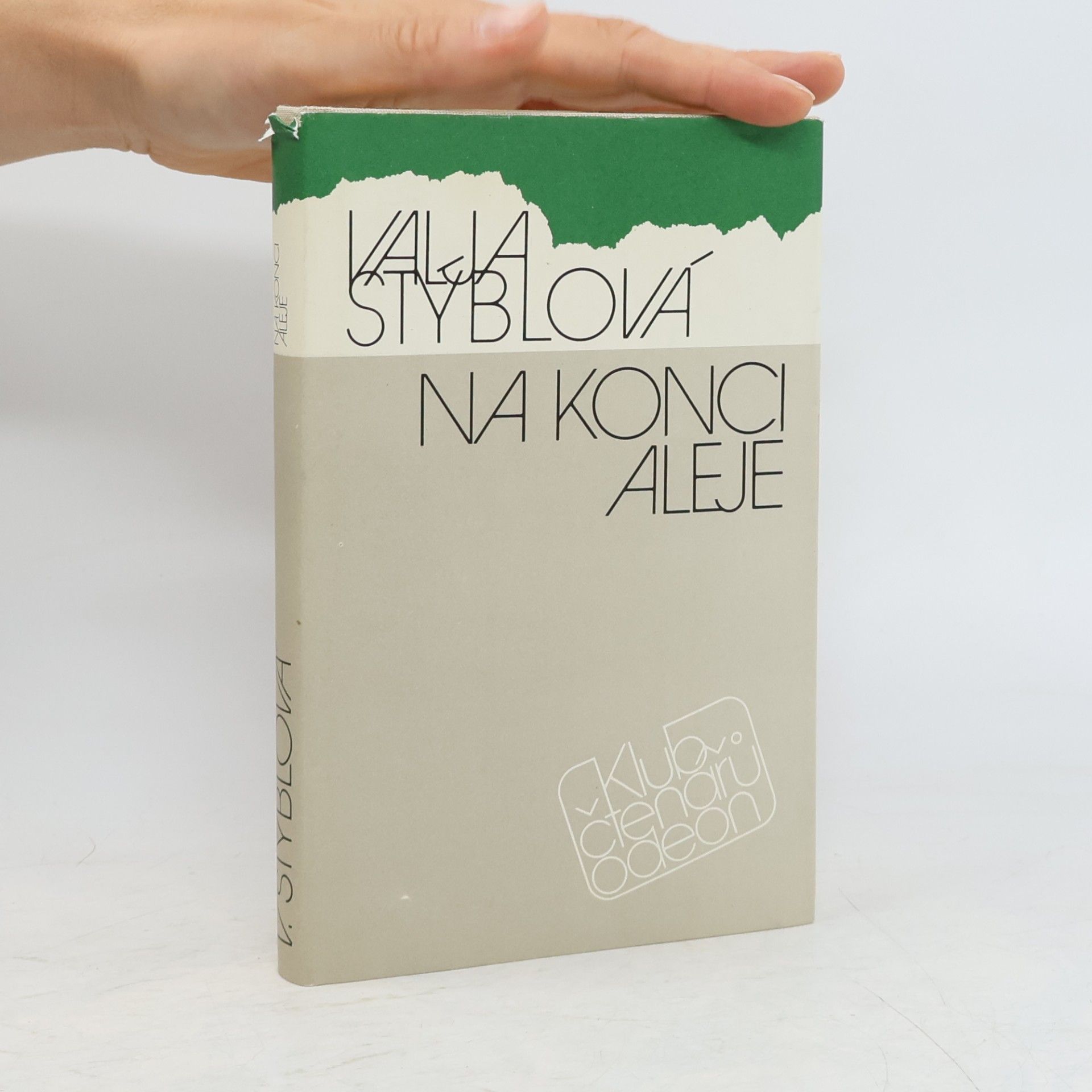 Valja Stýblová Na konci aleje