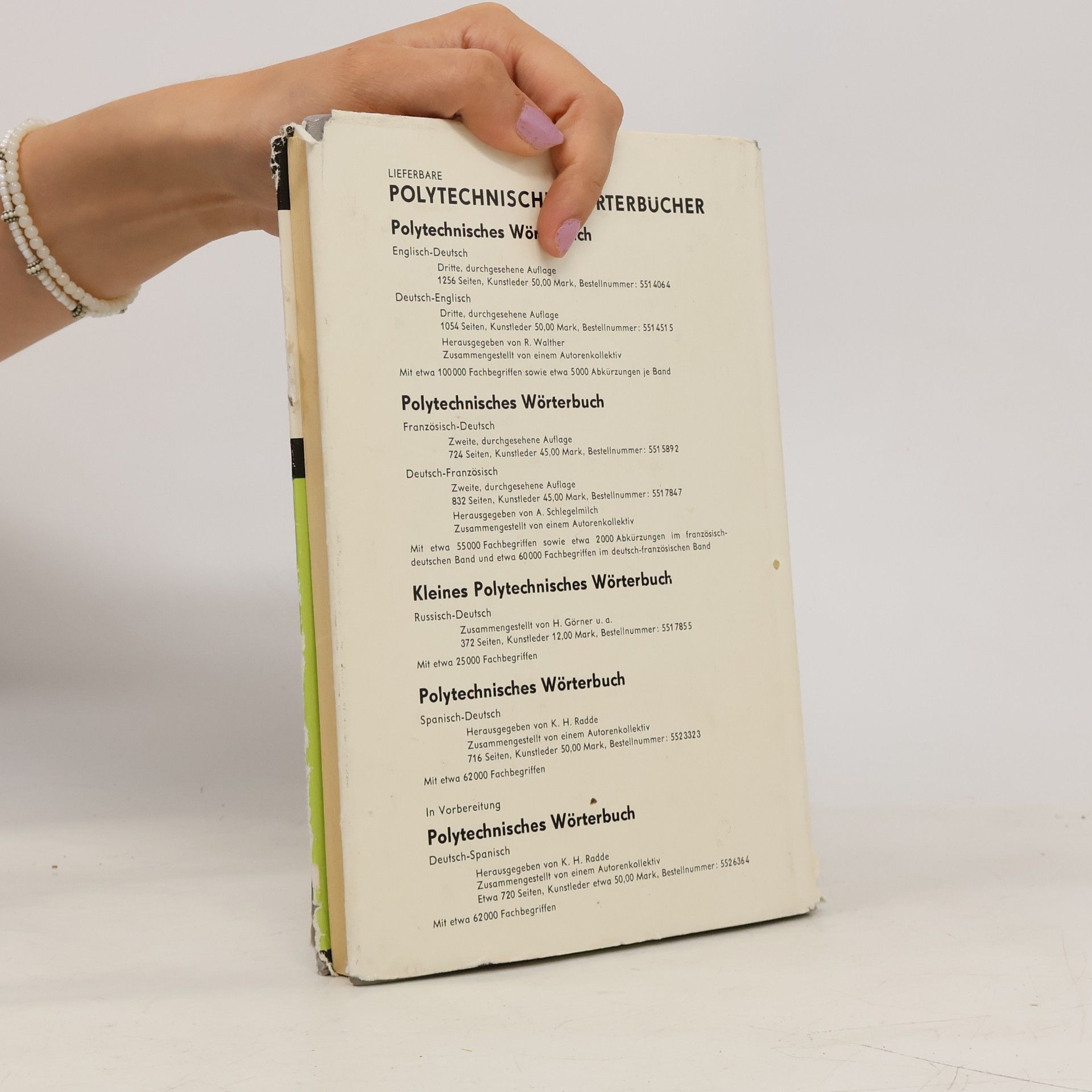Autorenkollektiv Wissenschaftlicher Gerätebau. Russisch-Deutsch