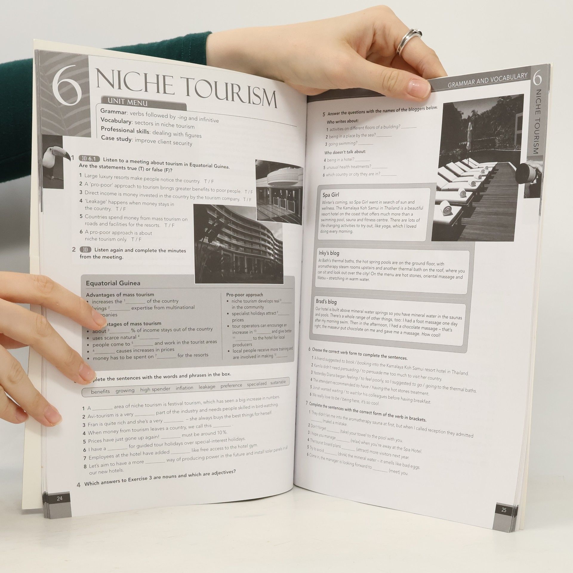 Collectif d'auteurs English for International Tourism