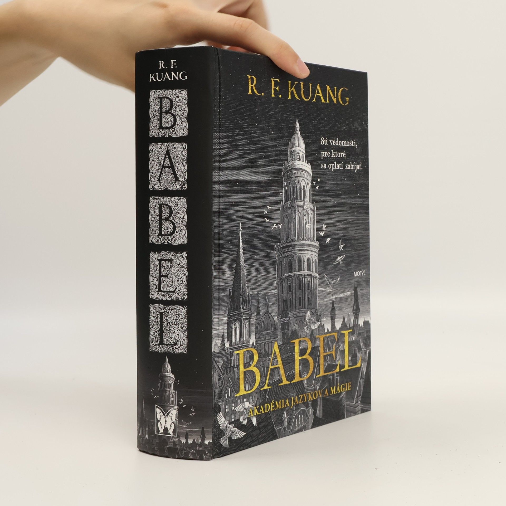 Rebecca Kuang Babel. Akadémia jazykov a mágie