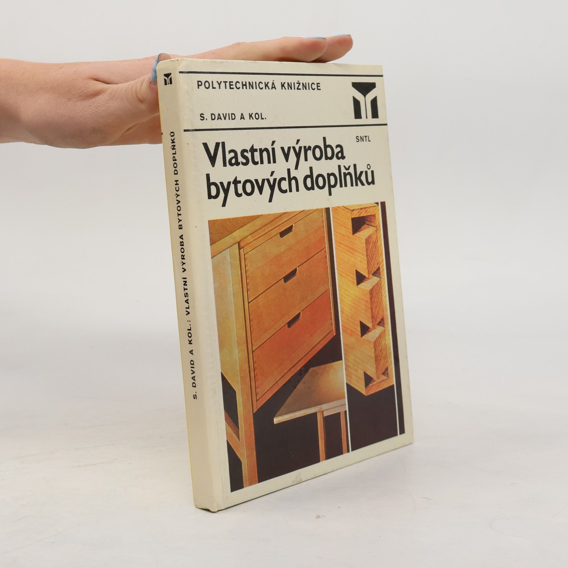 Stanislav David Vlastní výroba bytových doplňků