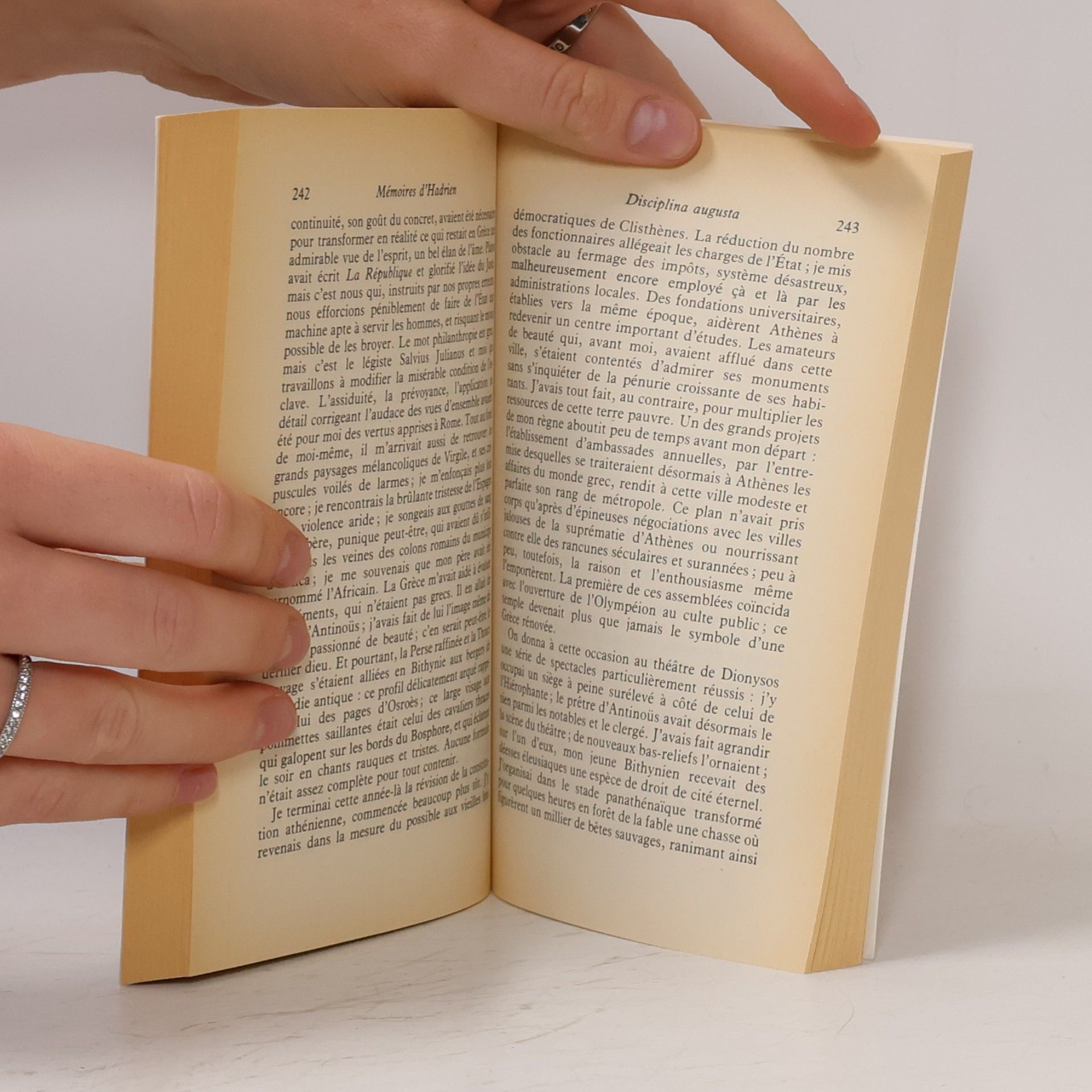 Marguerite Yourcenar Mémoires d'Hadrien