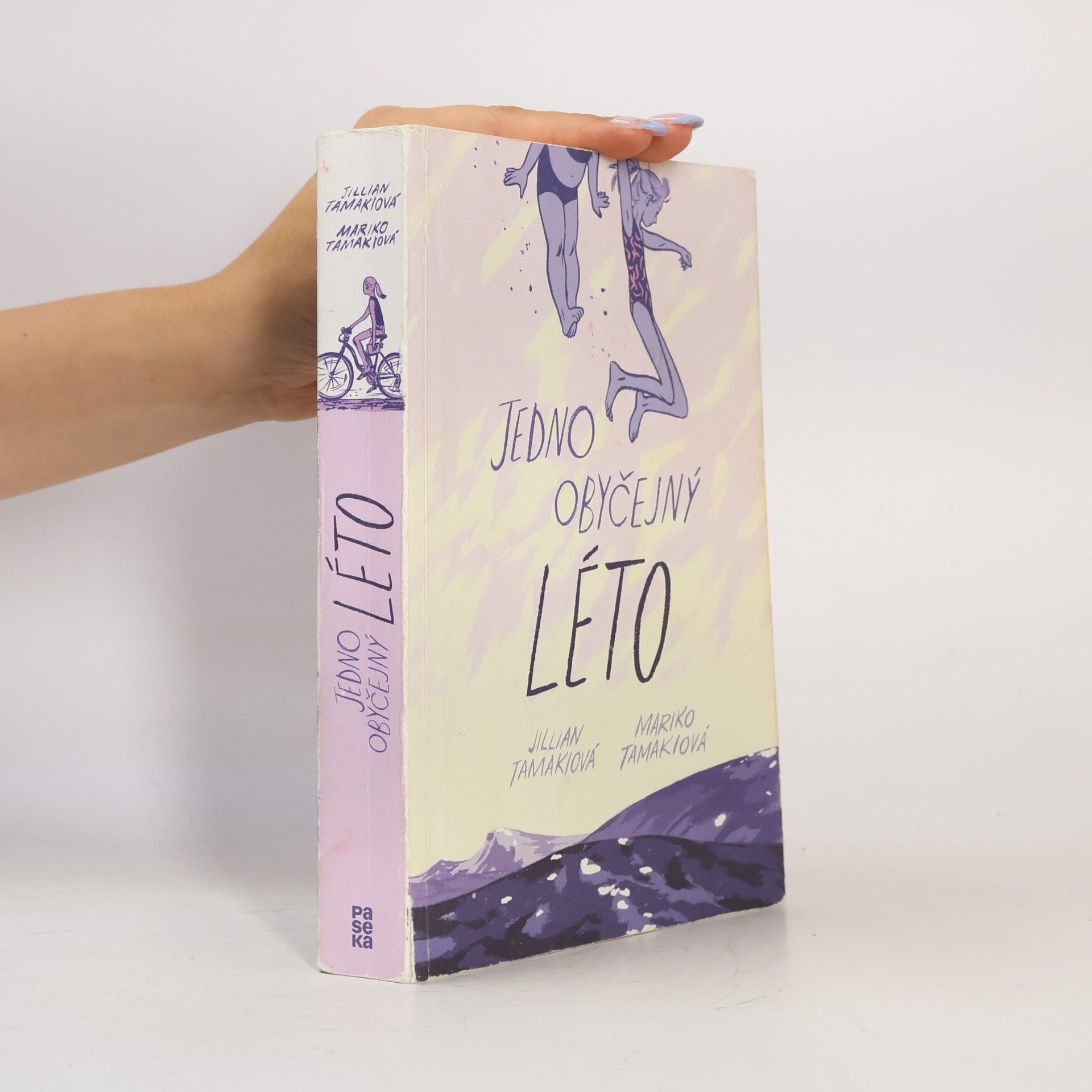 Mariko Tamaki Jedno obyčejný léto